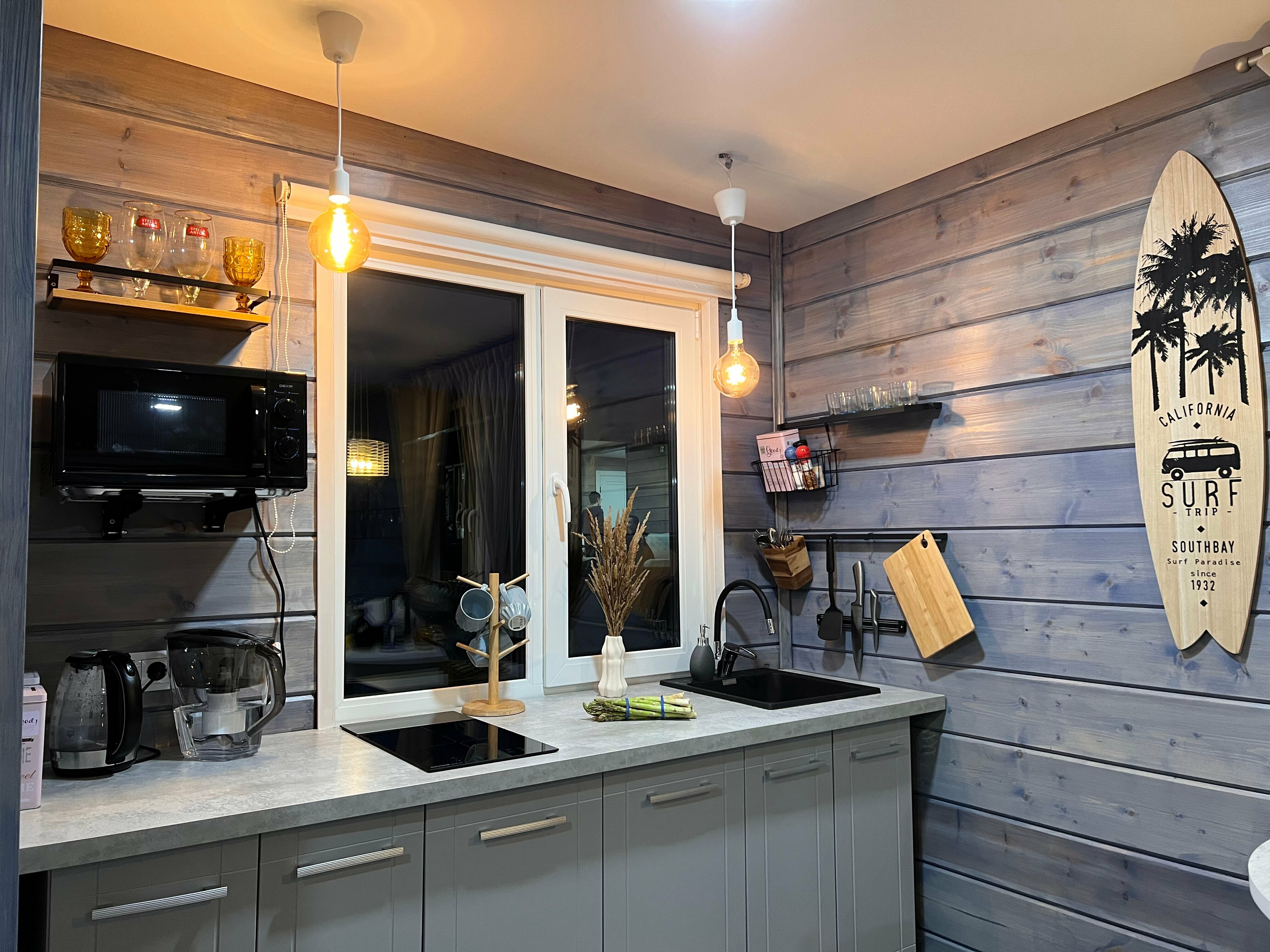 Четырехместный номер с видом на горы