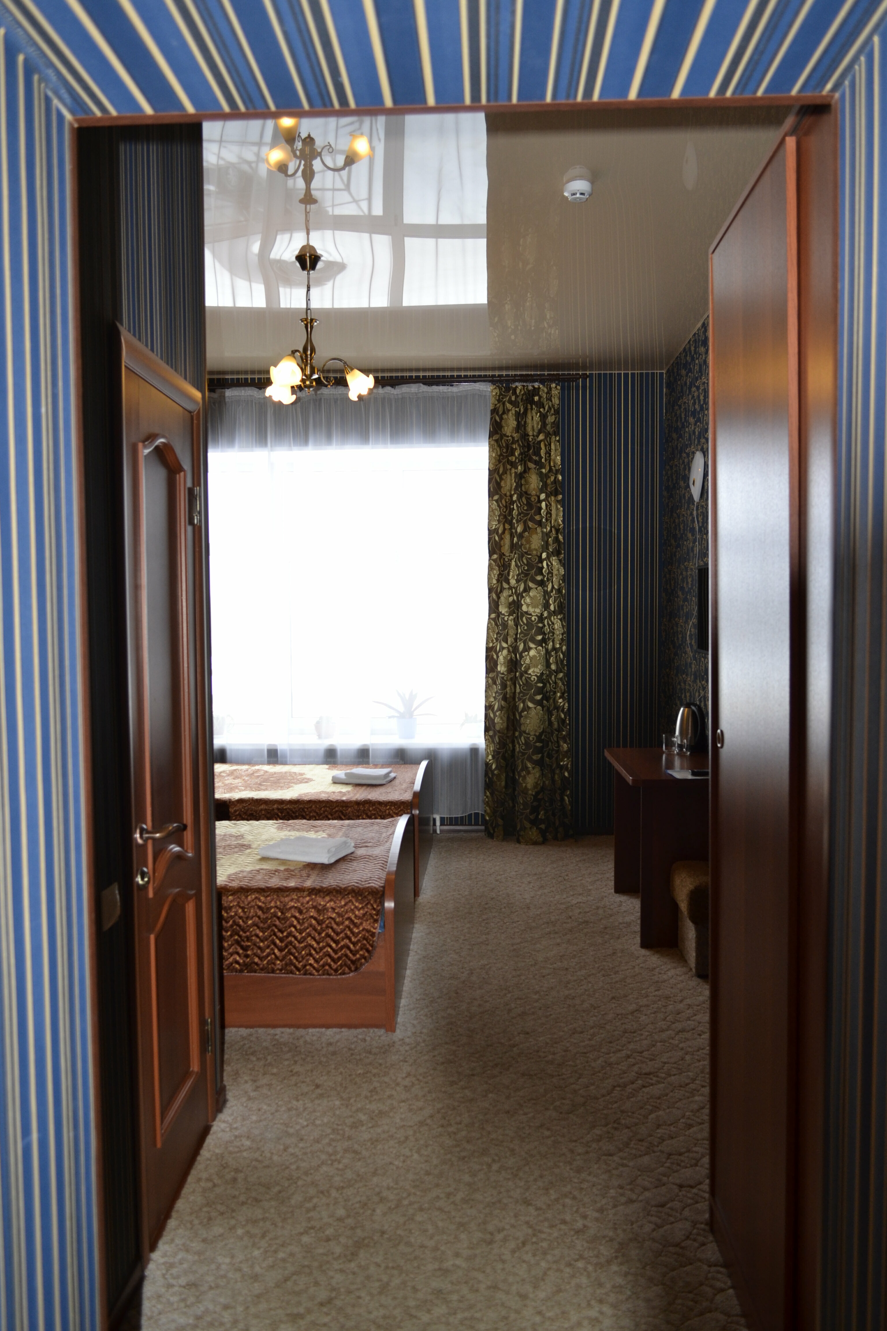 Стандартный 2-местный номер с двумя односпальными кроватями