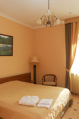 Семейный номер с балконом в Националь