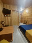 Улучшенный двухместный номер с 1 кроватью или 2 отдельными кроватями, вид на озеро в Malinovka Inn