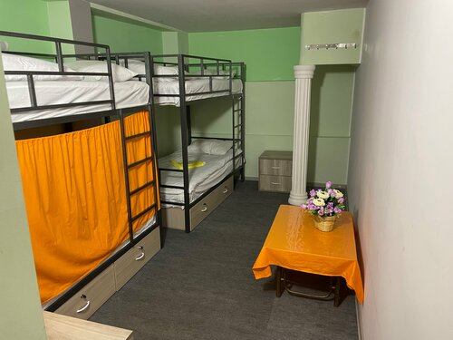 Общий номер для мужчин с 6 кроватями в Hostel № 1