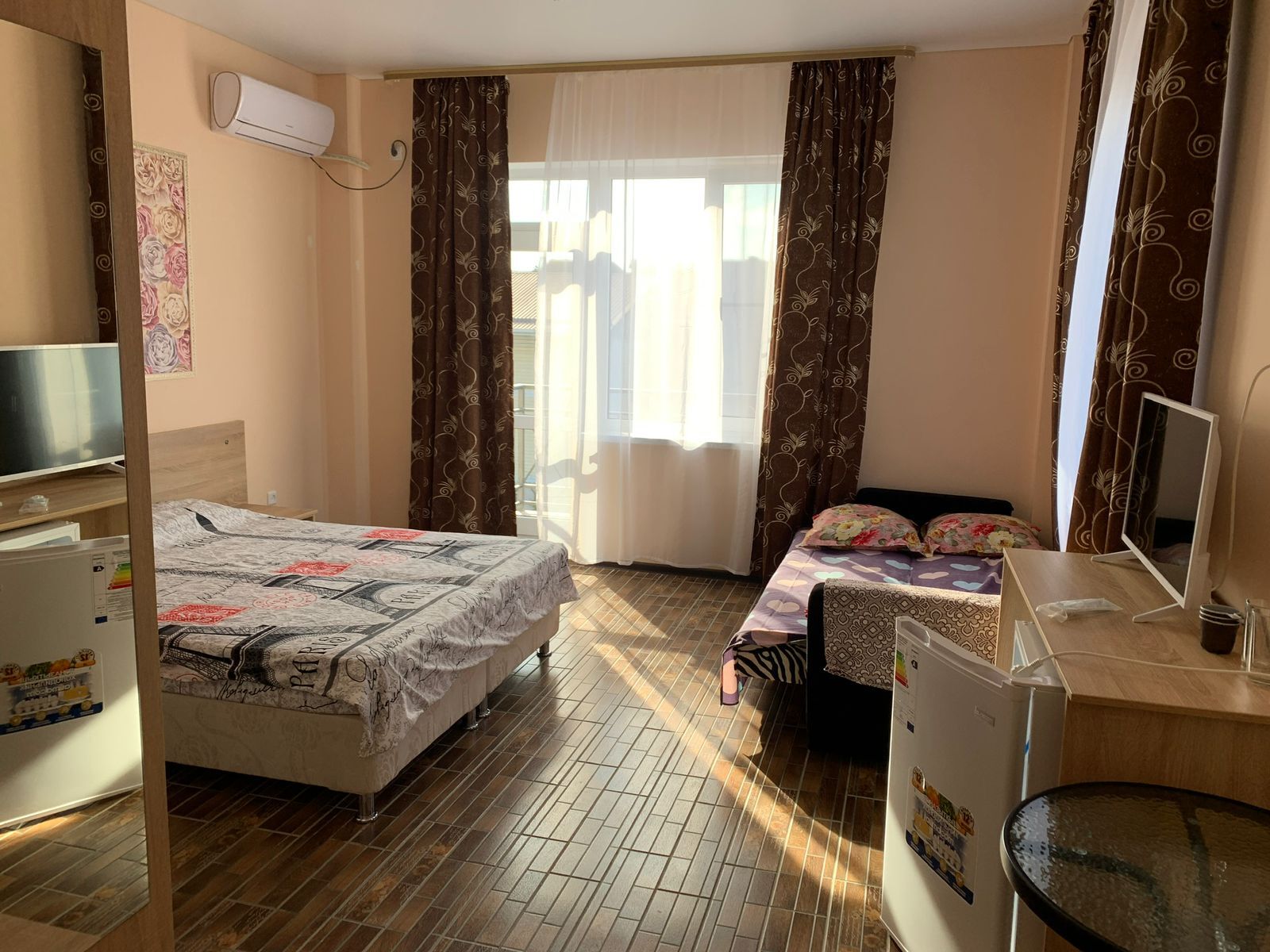 Четырехместный номер с балконом