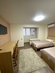 Небольшой двухместный номер с 2 отдельными кроватями в Roomer