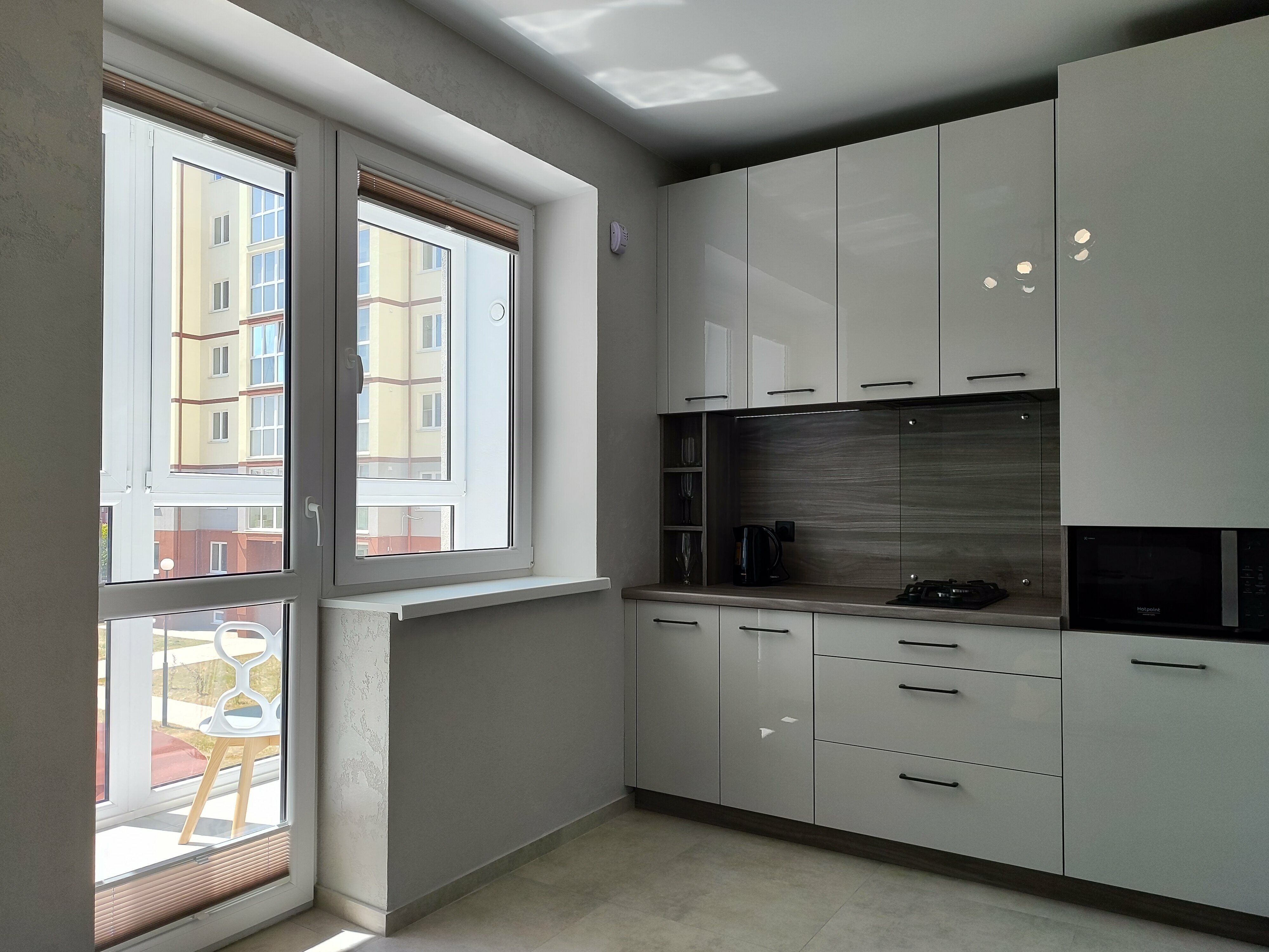 Трехместный номер с балконом