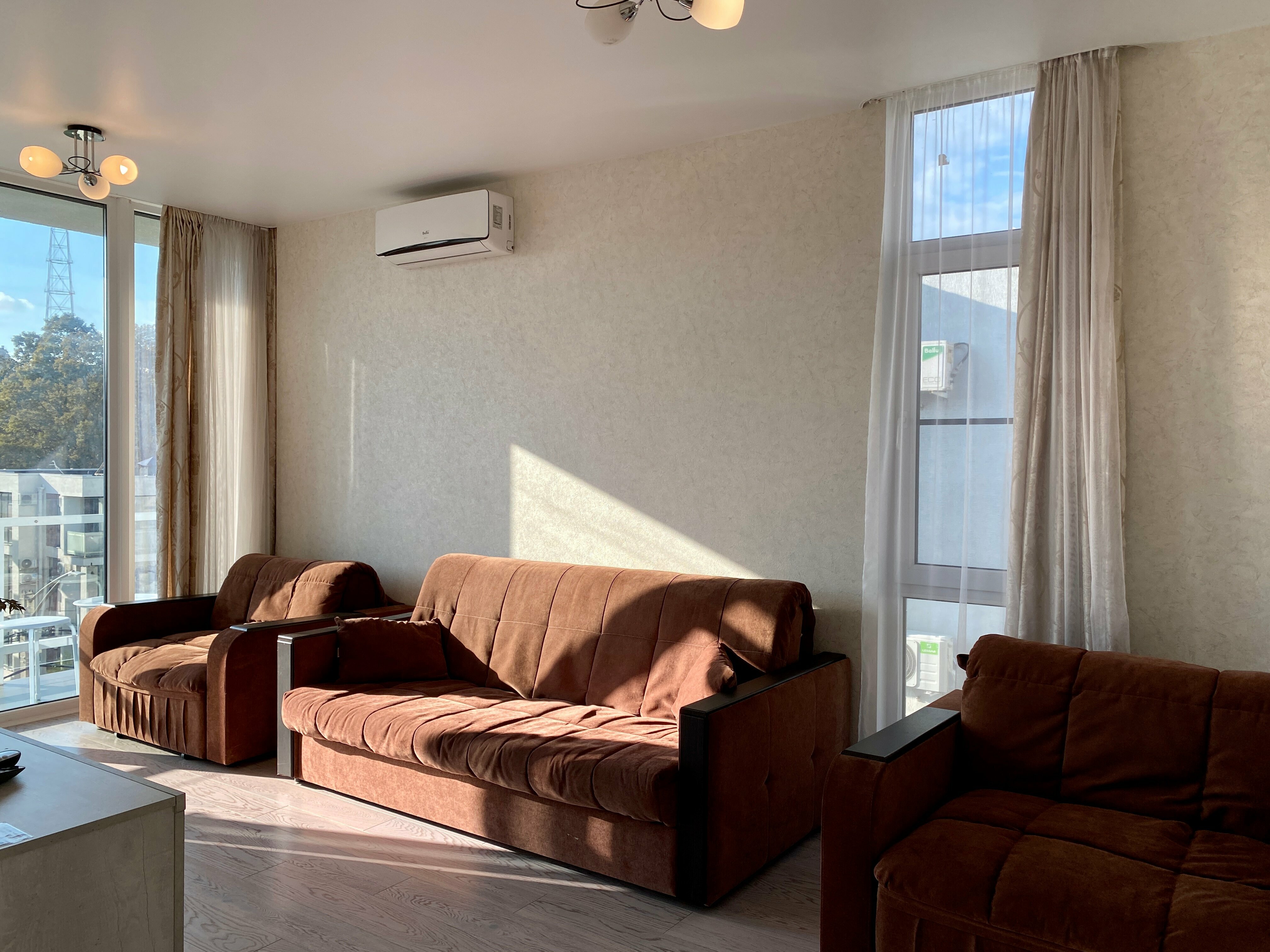 4-х местные апартаменты с балконом в жк c круглогодично подогреваемым бассейном +32 ° "Alicekeys" 13/59