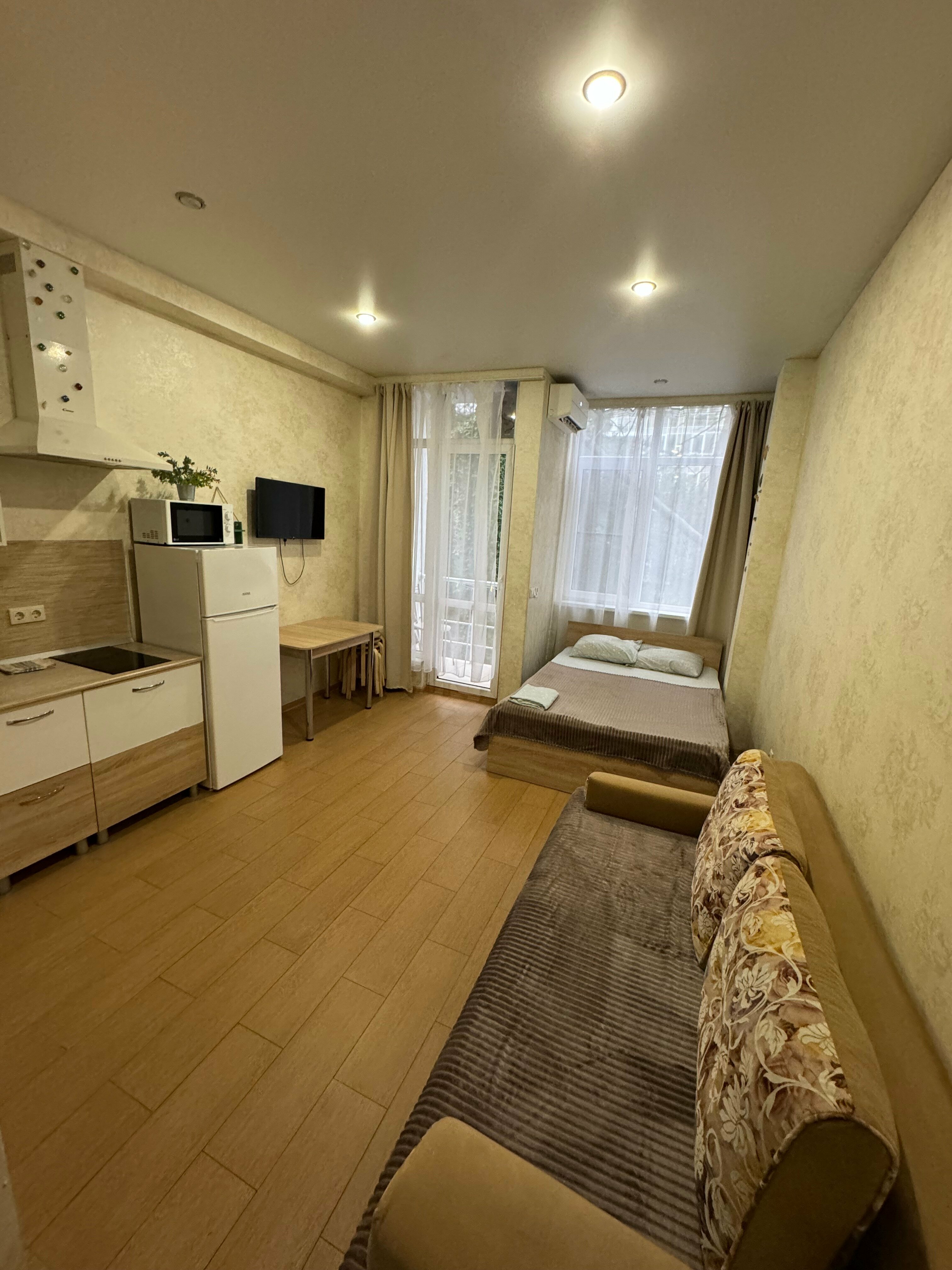 Четырехместный номер с балконом