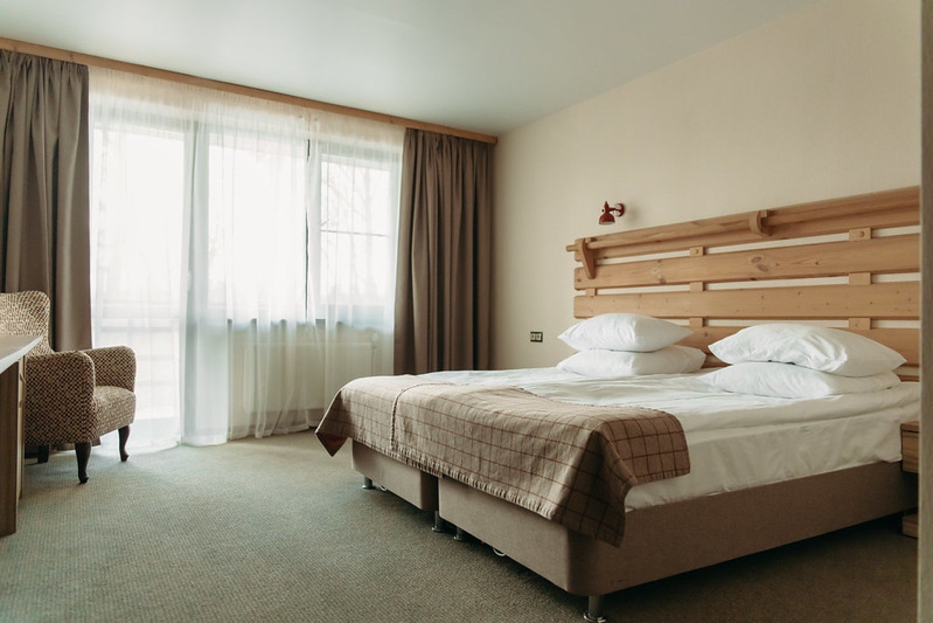 Стандартный двухместный номер с 1 кроватью или 2 отдельными кроватями и балконом