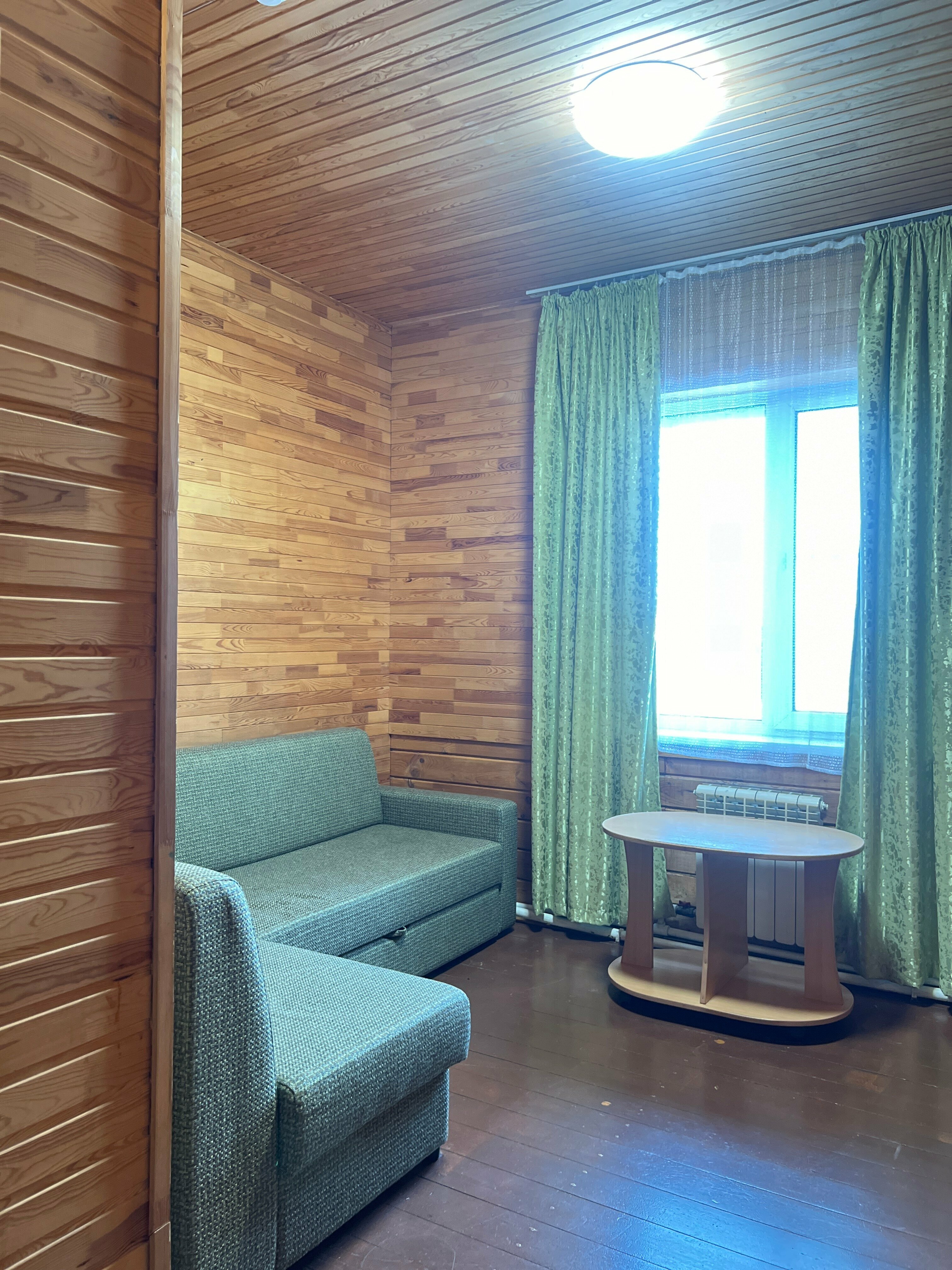 Cемейный номер с собственной ванной комнатой