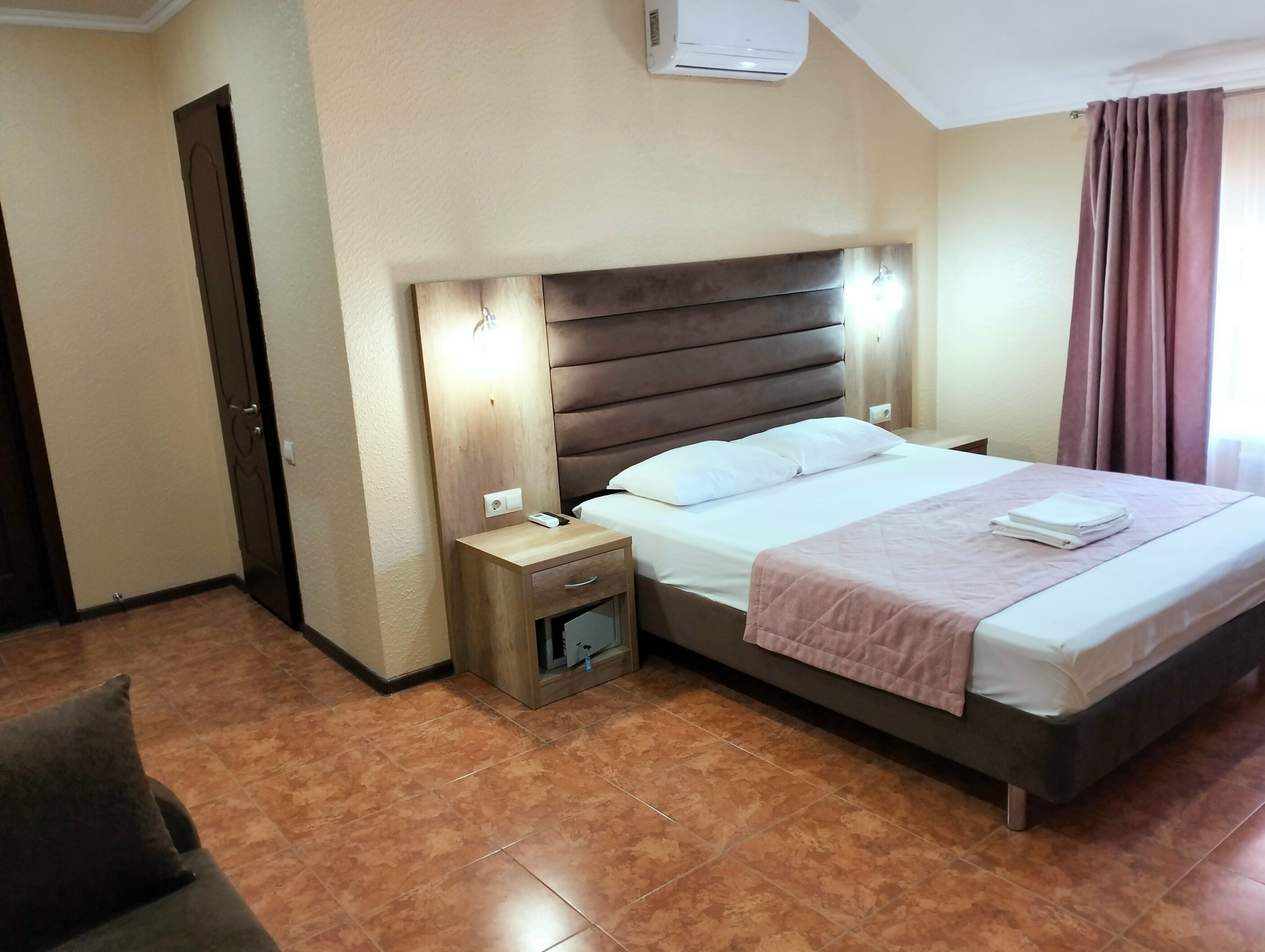 Четырехместный номер Делюкс