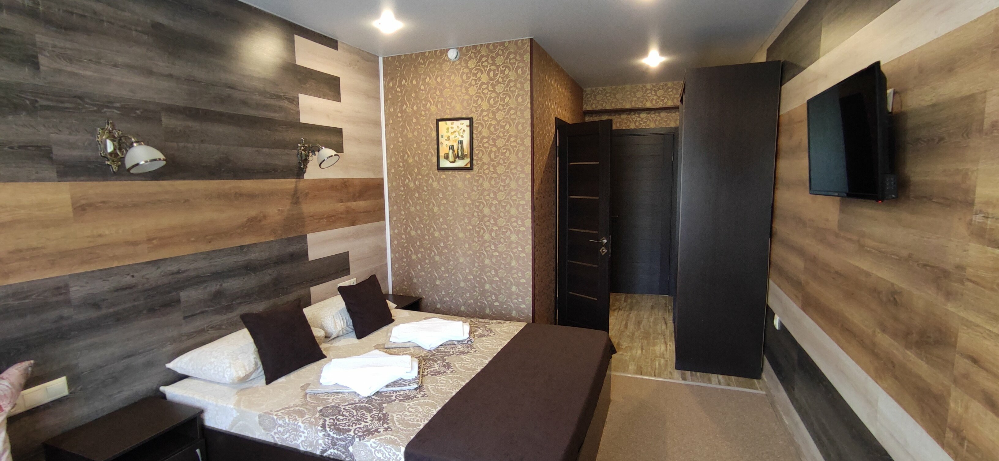 Трехместный номер с видом на сад