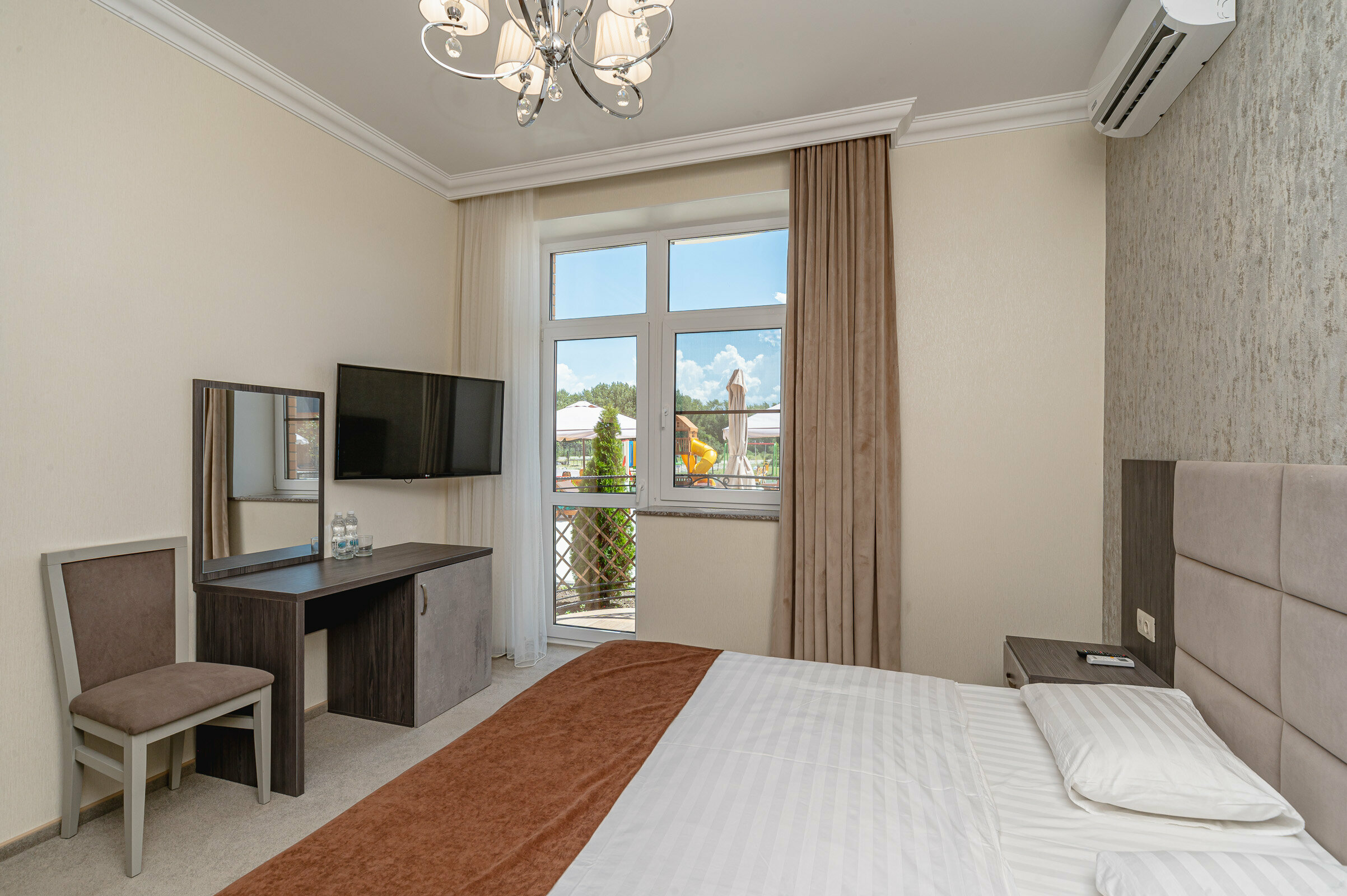 Улучшенный трехместный номер