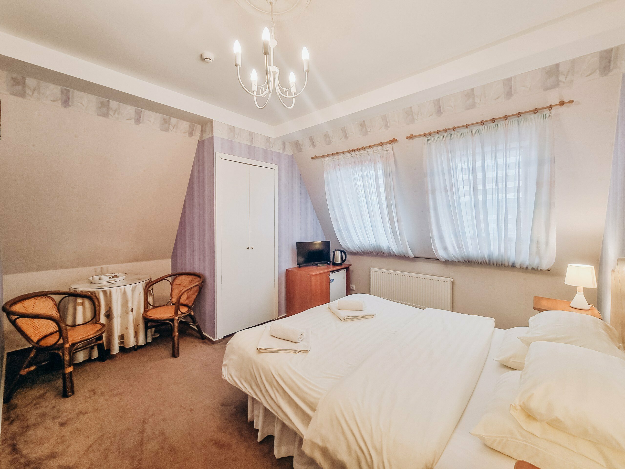 Двухместное размещение ( большая кровать)