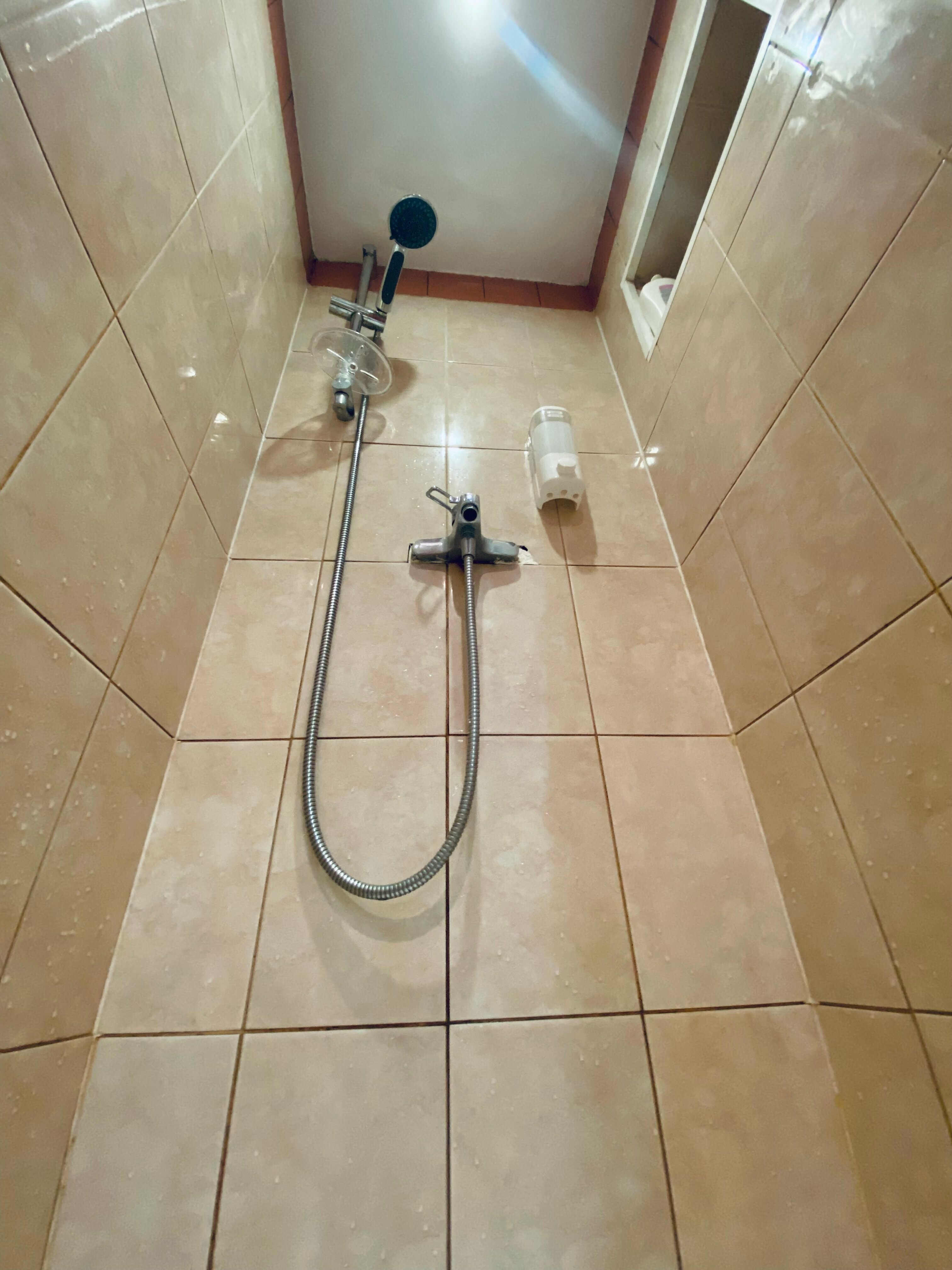 Двухместный номер с 1 кроватью и общей ванной комнатой