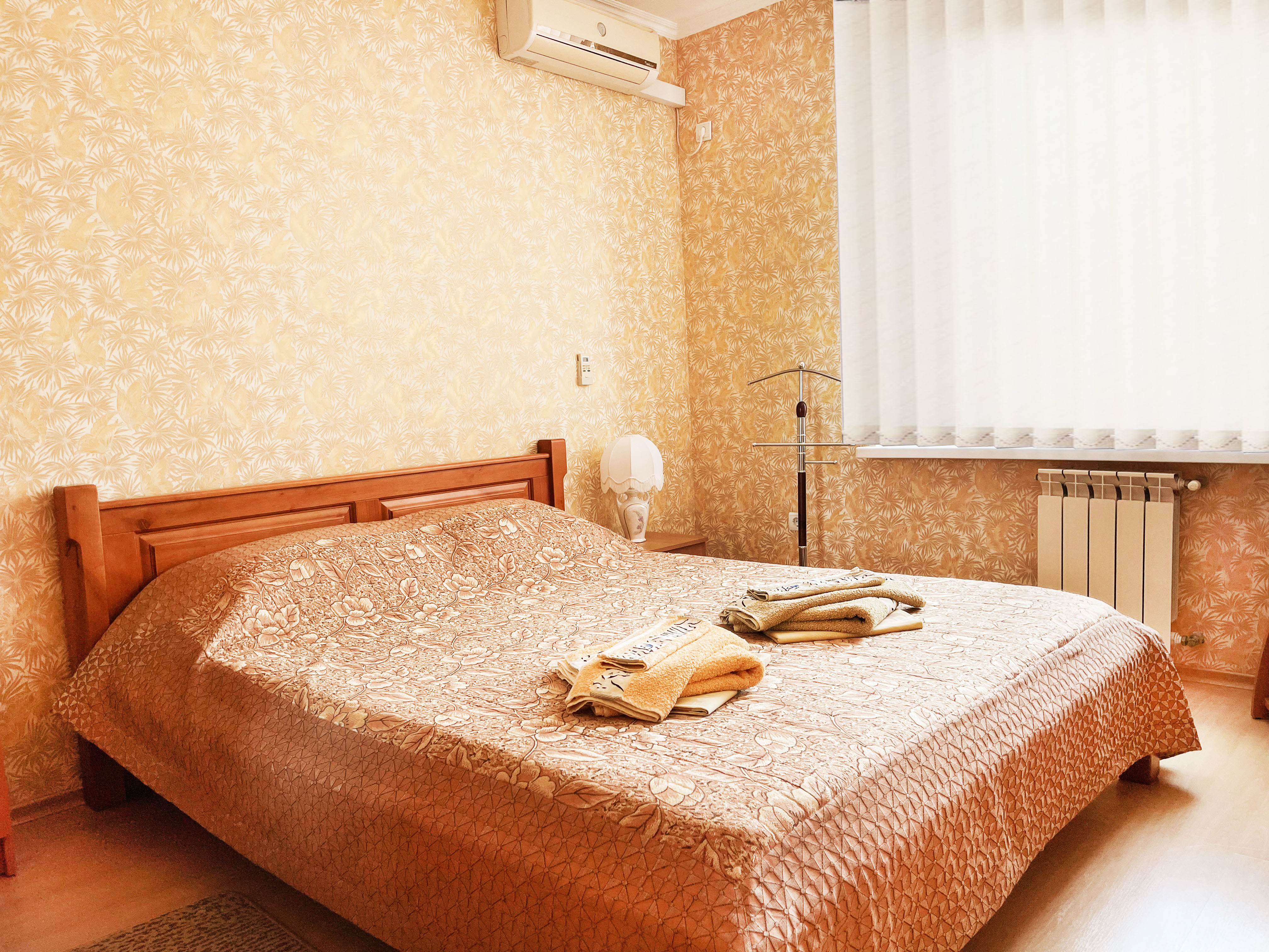 Люкс с кроватью размера «king-size» и видом на море