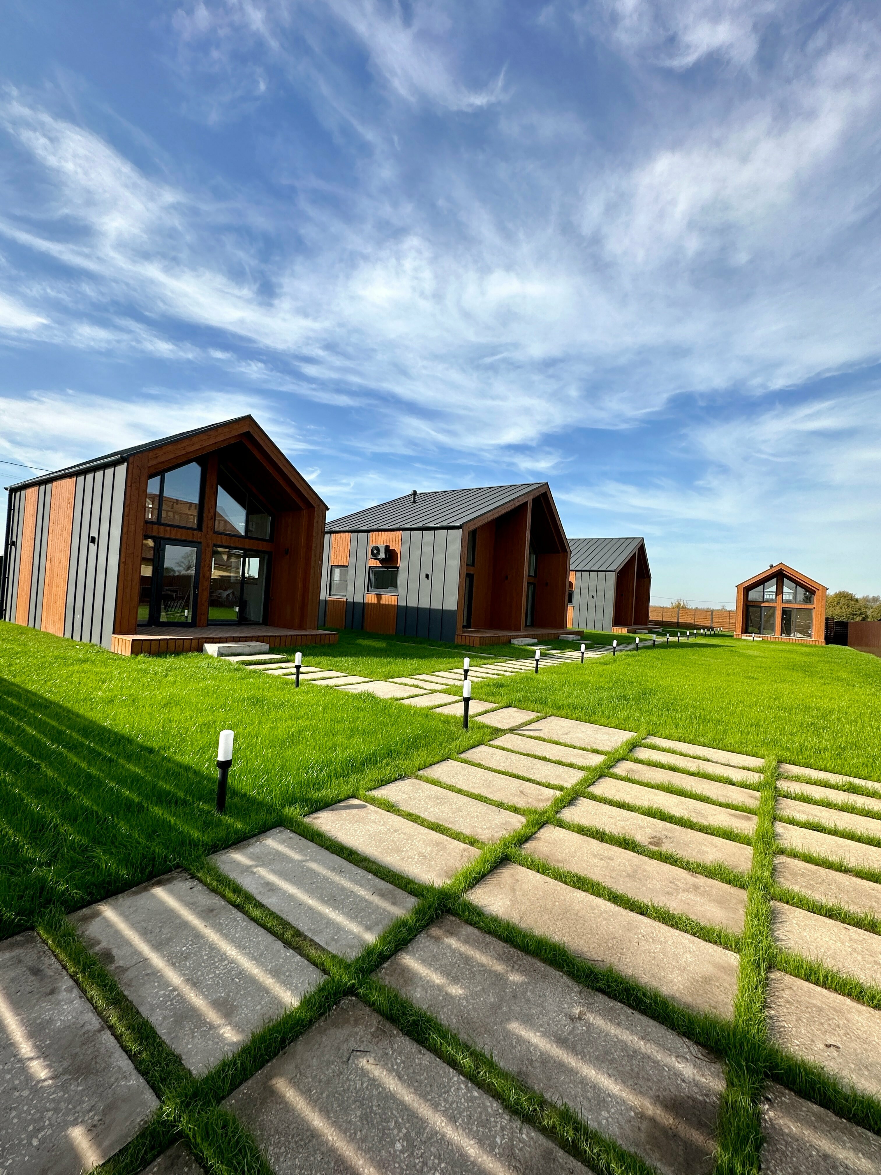 Дом на 4-ых (мятный)