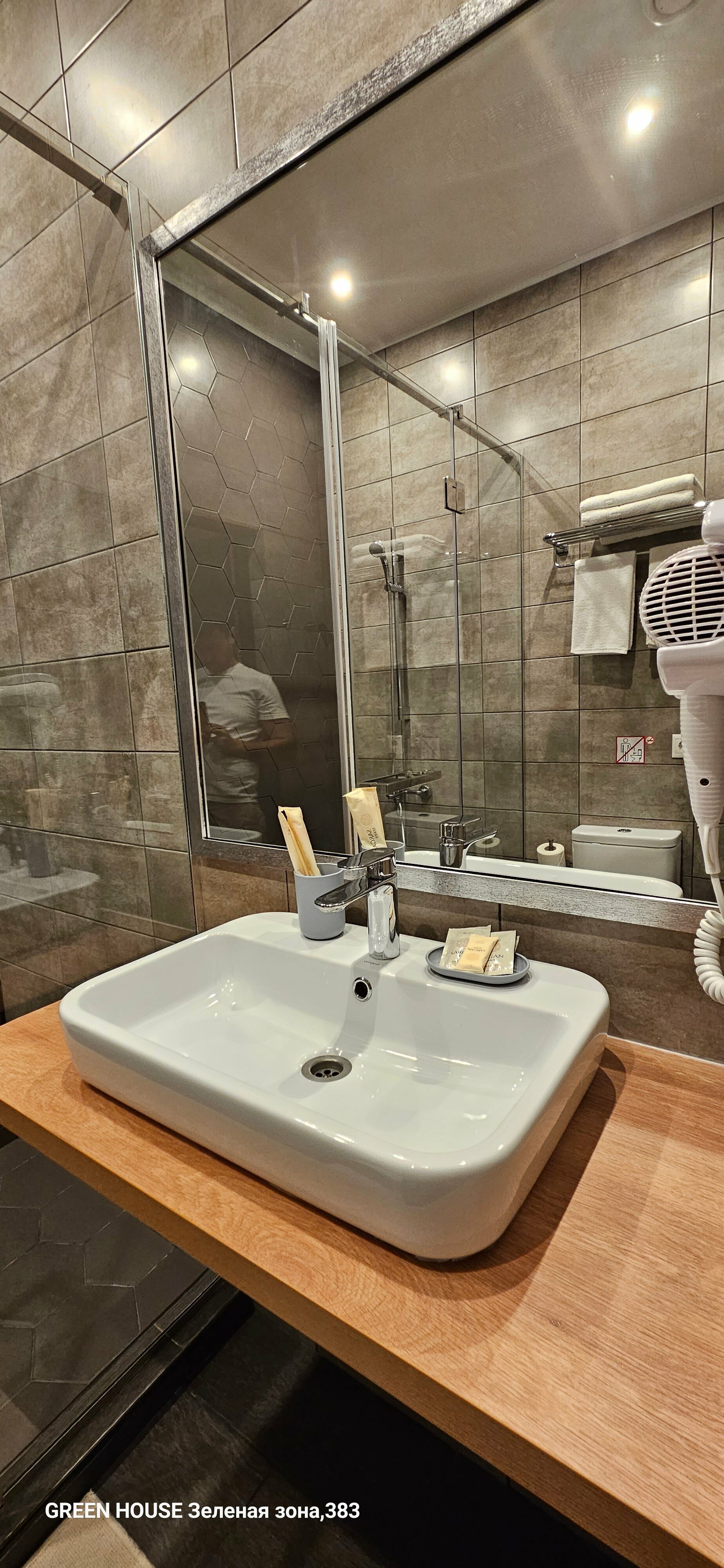 Люкс с кроватью размера «king-size» и балконом