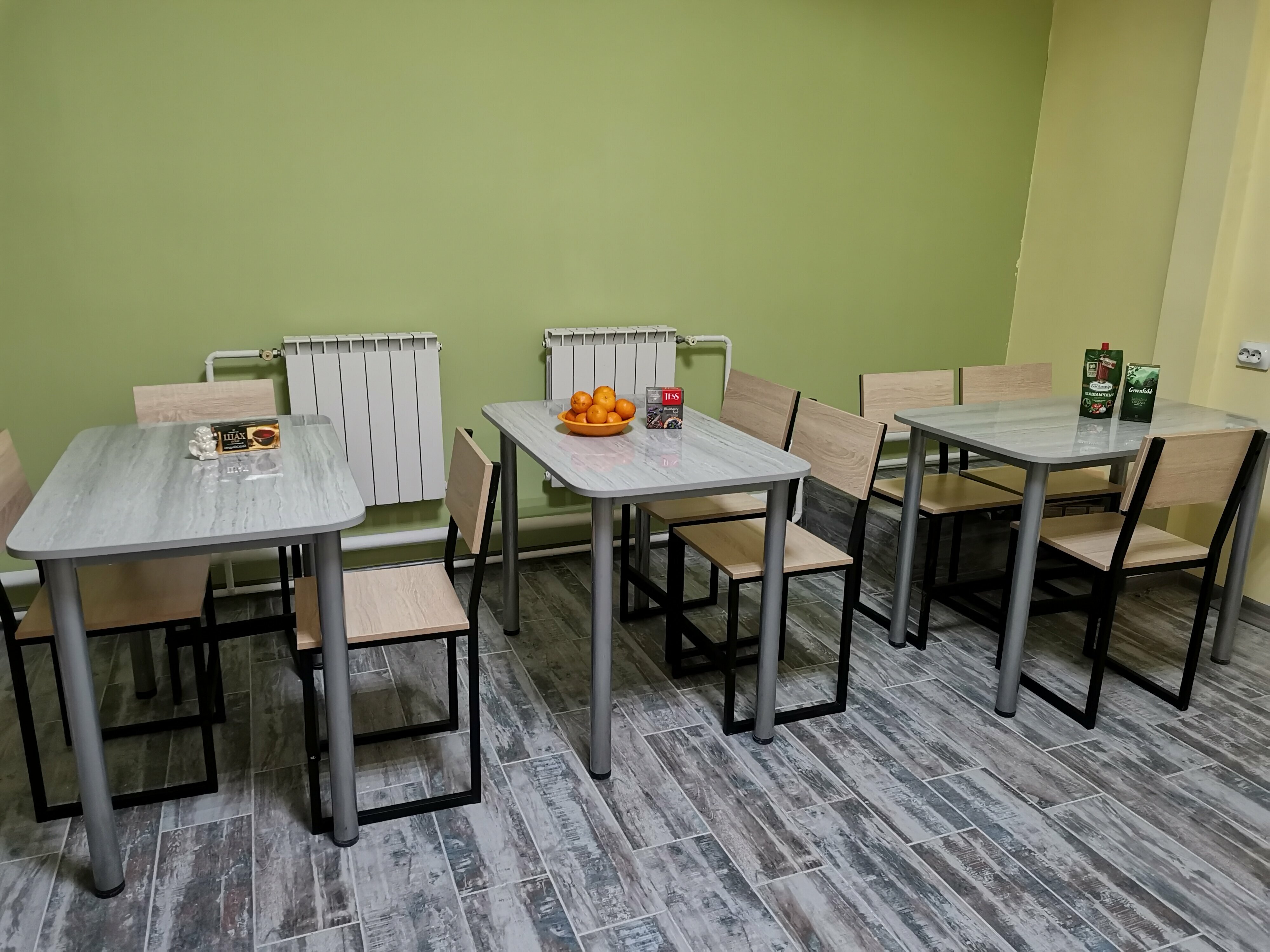 Кровать в общем номере для мужчин