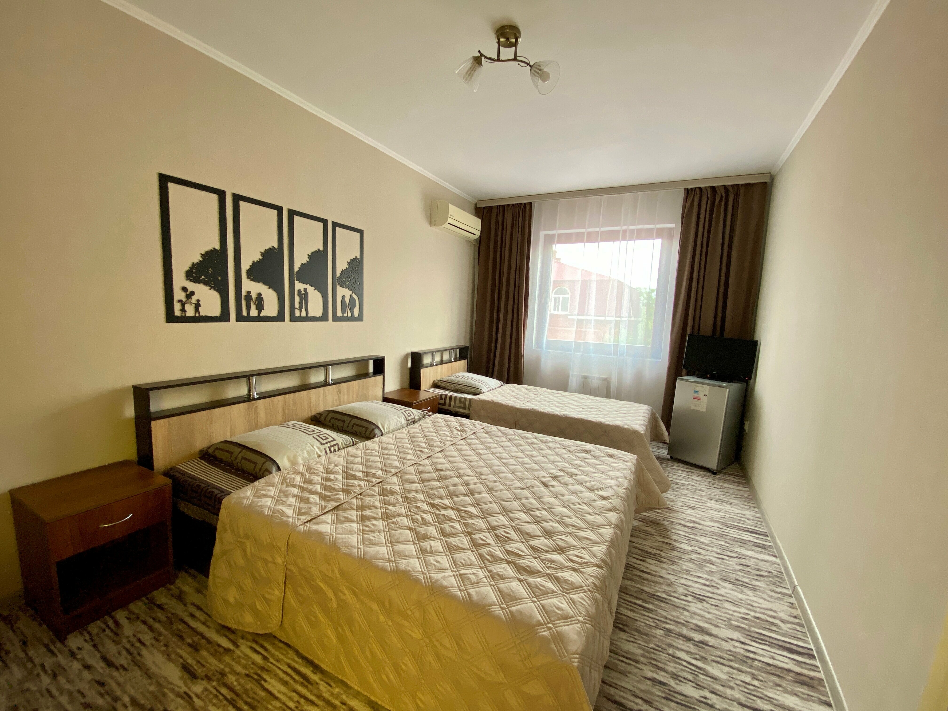 Стандартный четырехместный номер