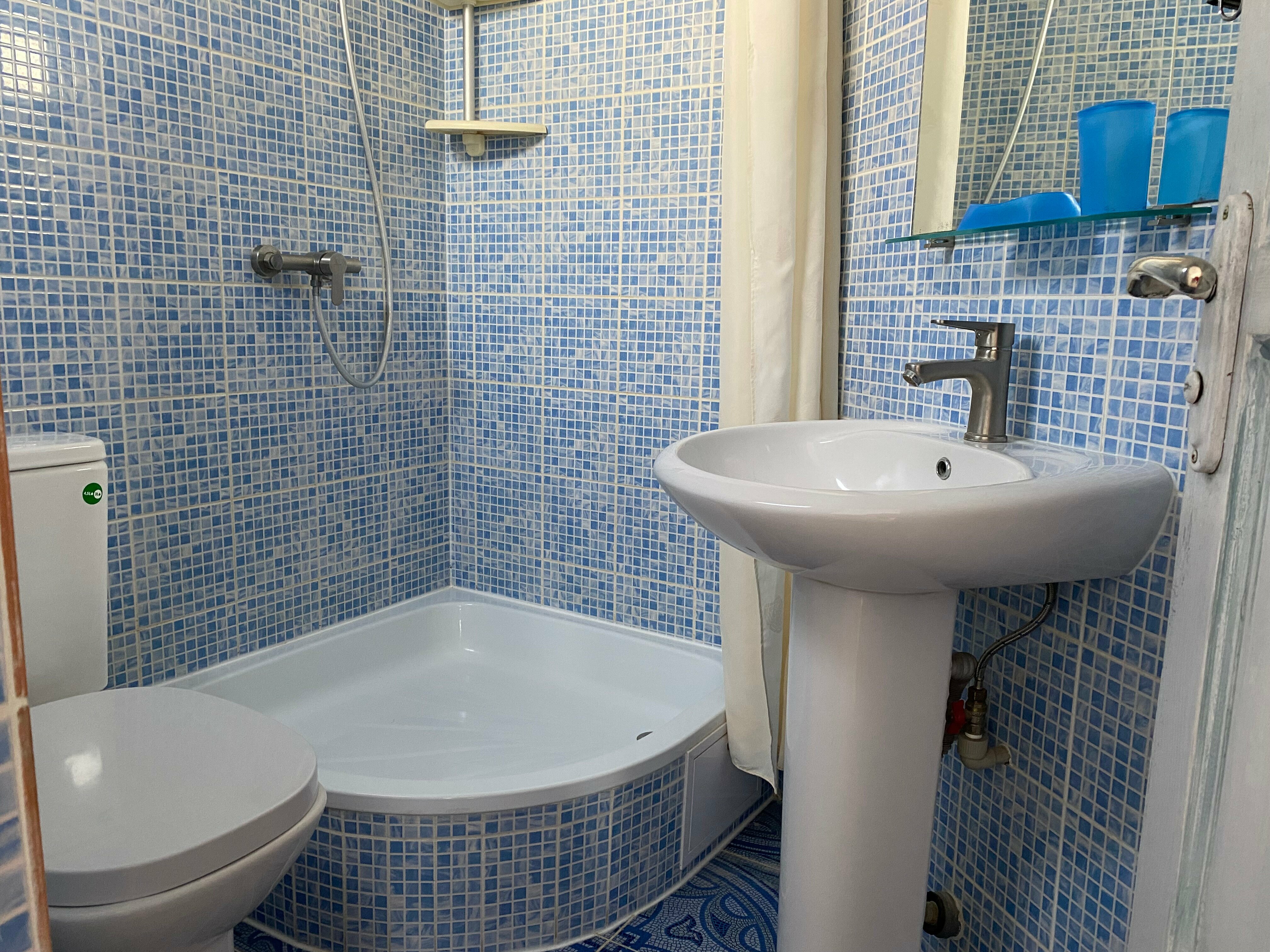 Трехместный номер с видом на город