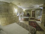 King Cave Room 208 в Zara Cave Hotel