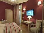 Small Double room, No windows в Relais le Chevalier