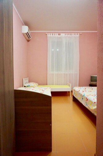 Классический трехместный номер в Ореховый рай