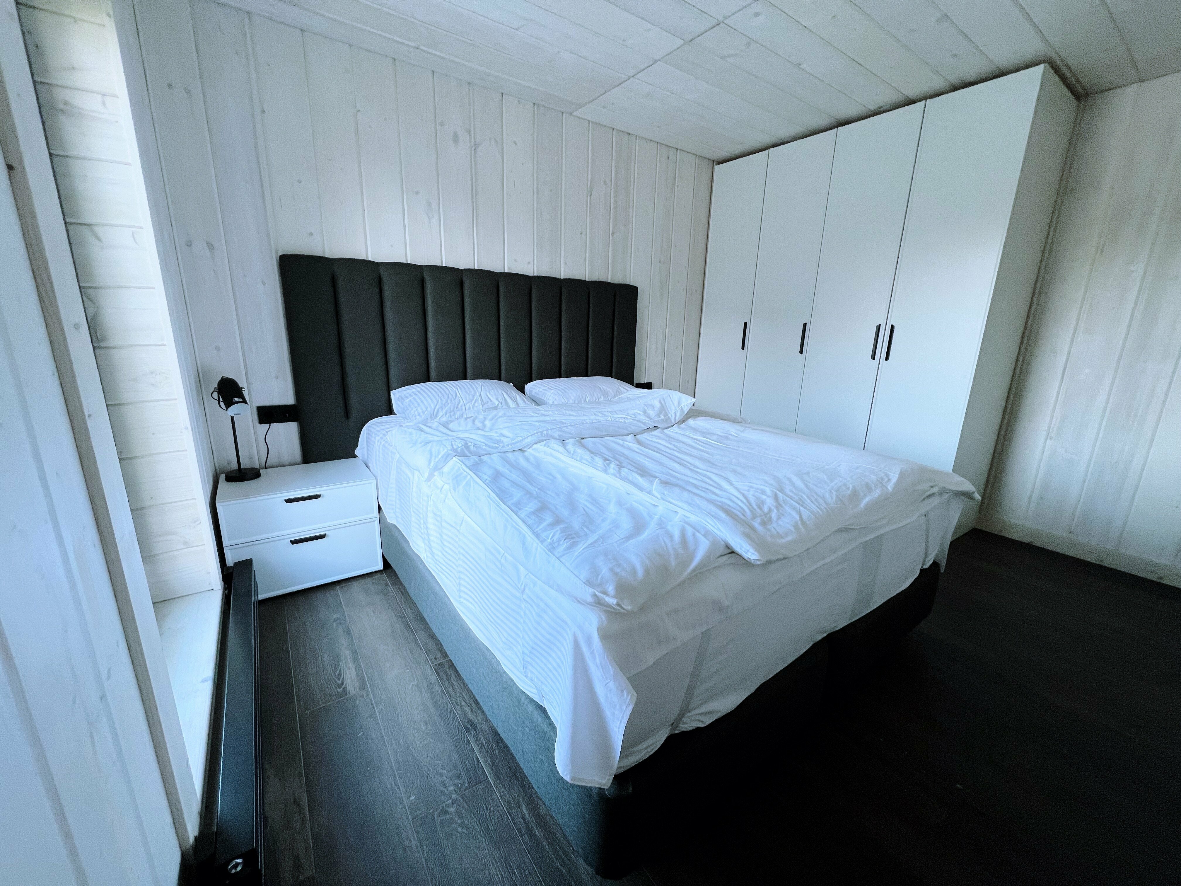 Дом с видом на озеро