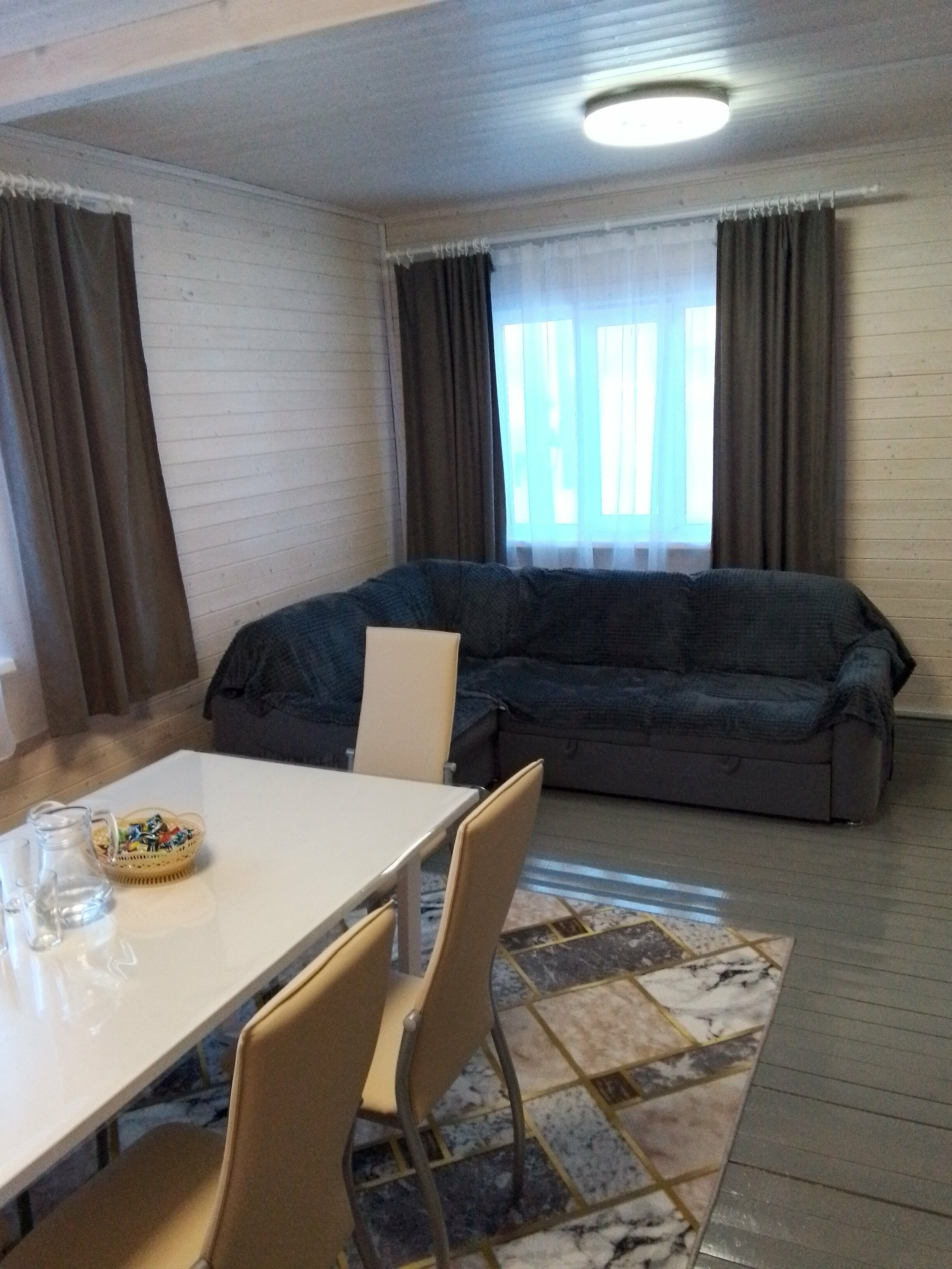 Cемейный номер с собственной ванной комнатой