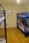 Одноместный номер (Bed in 4 mixed dorm) в Saint James Backpackers