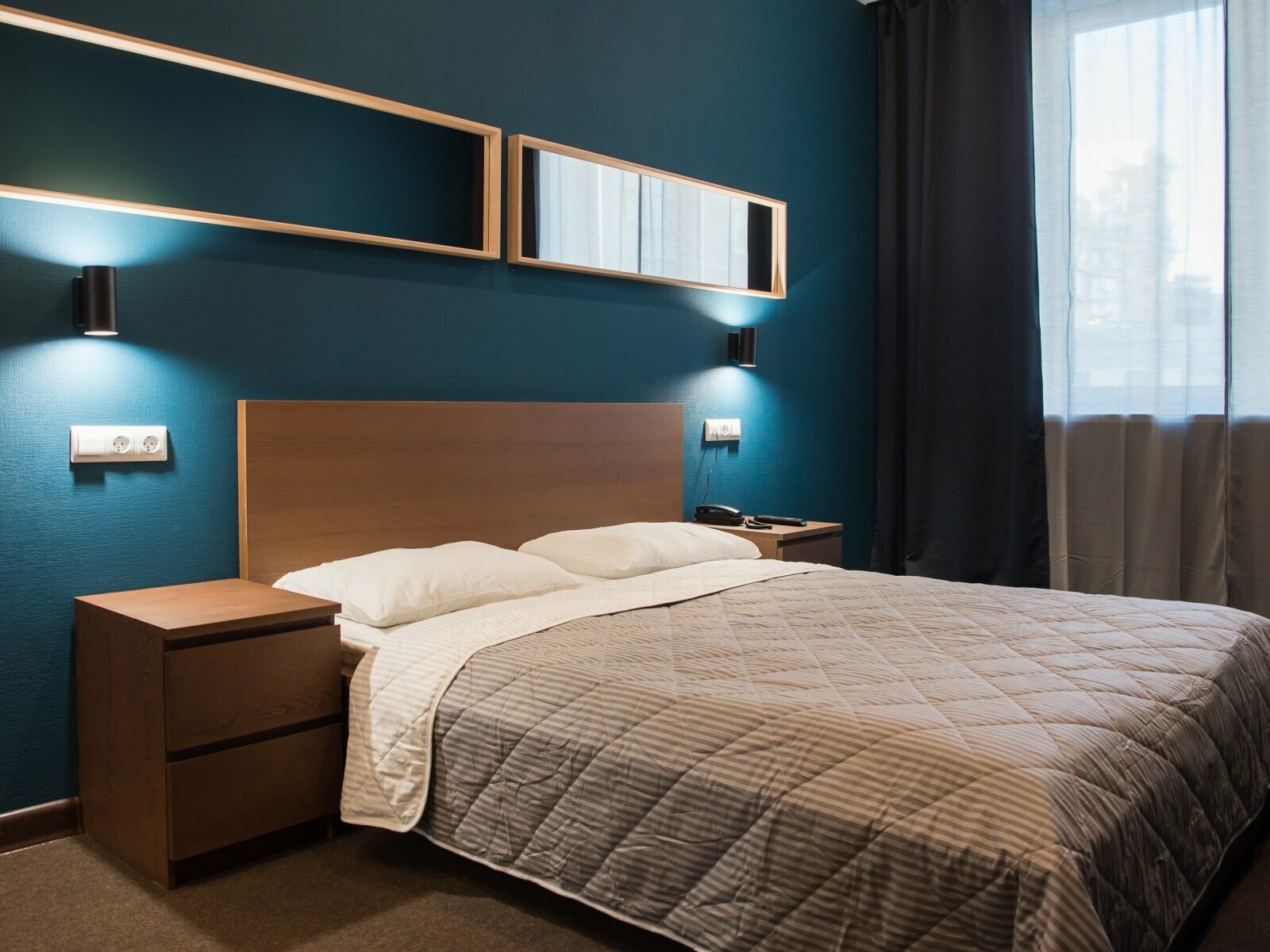 Двухместный номер Комфорт с 1 большой двуспальной кроватью