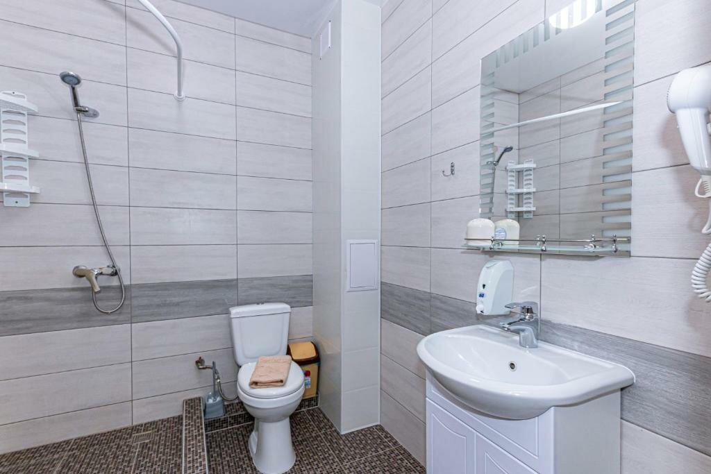 Улучшенный трехместный номер