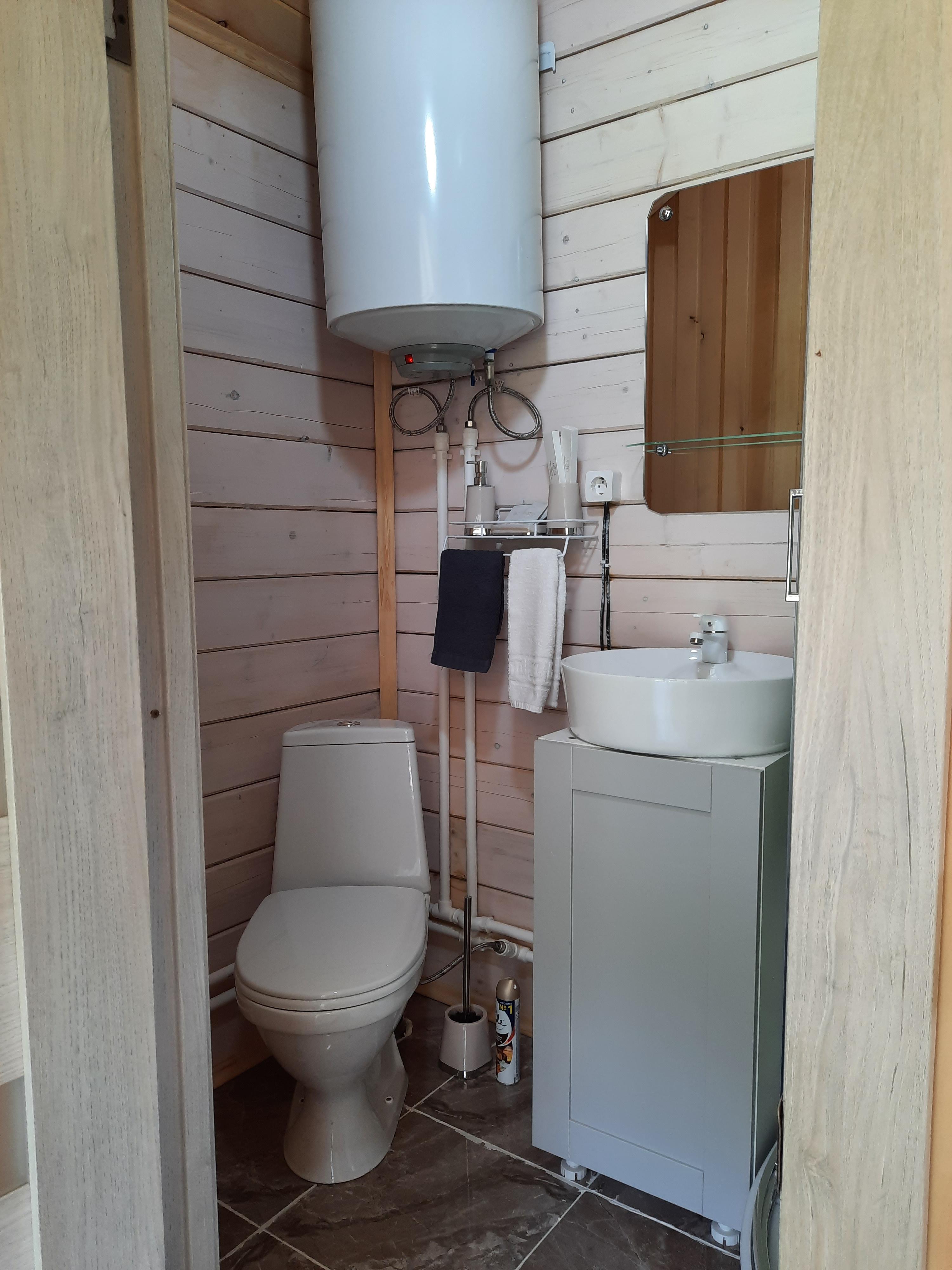 Четырехместный номер с видом на горы