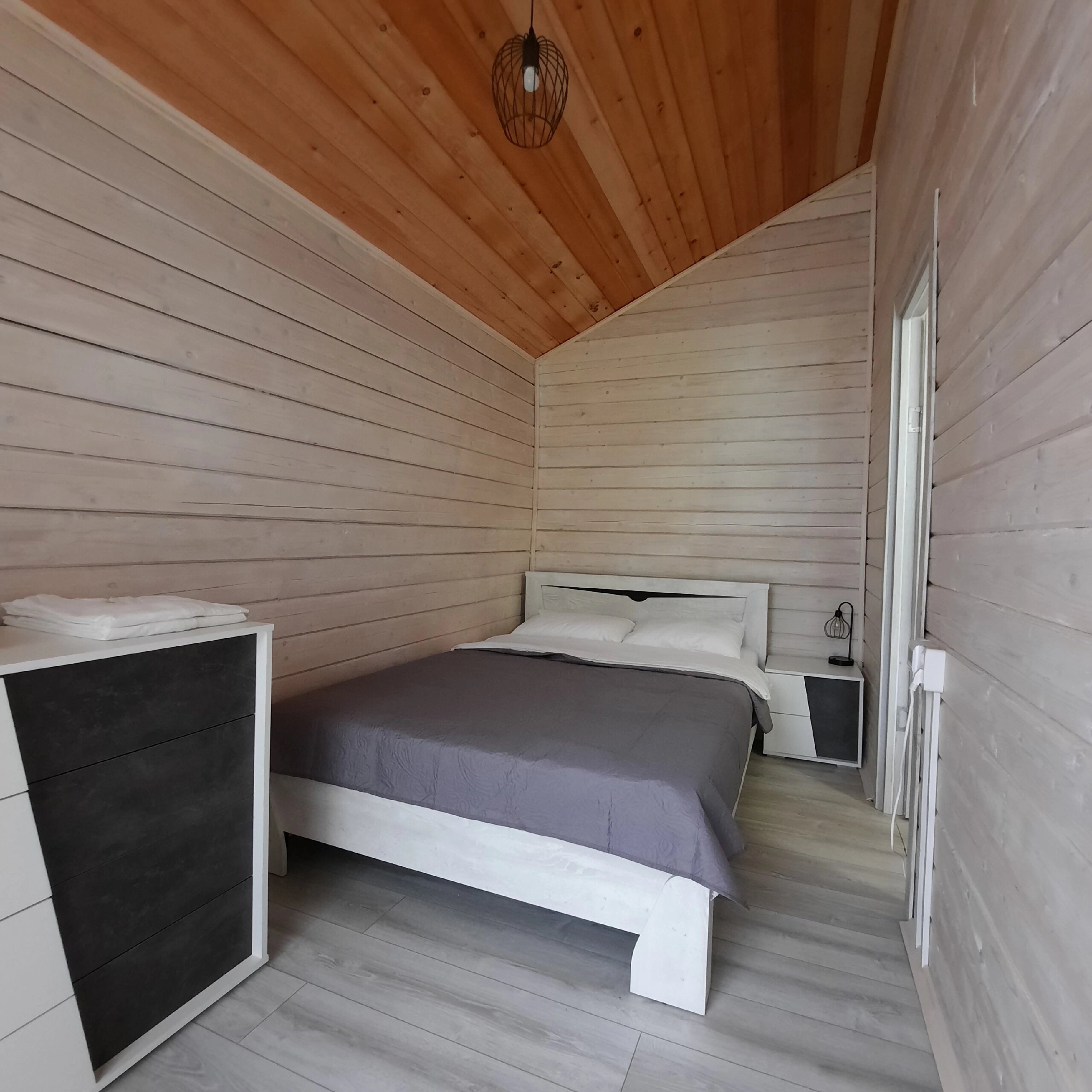 Семейный номер с видом на горы