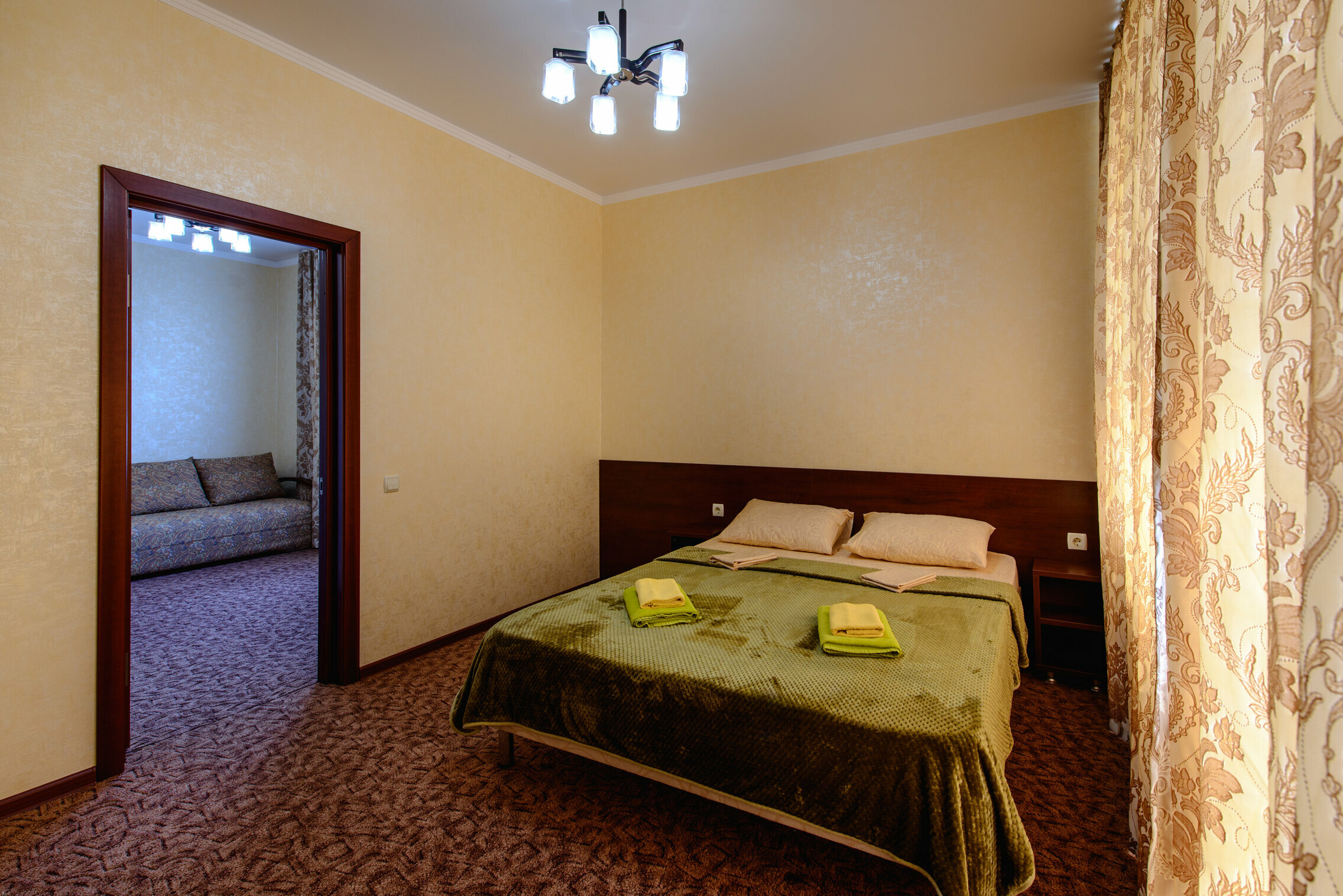 Семейный номер с балконом