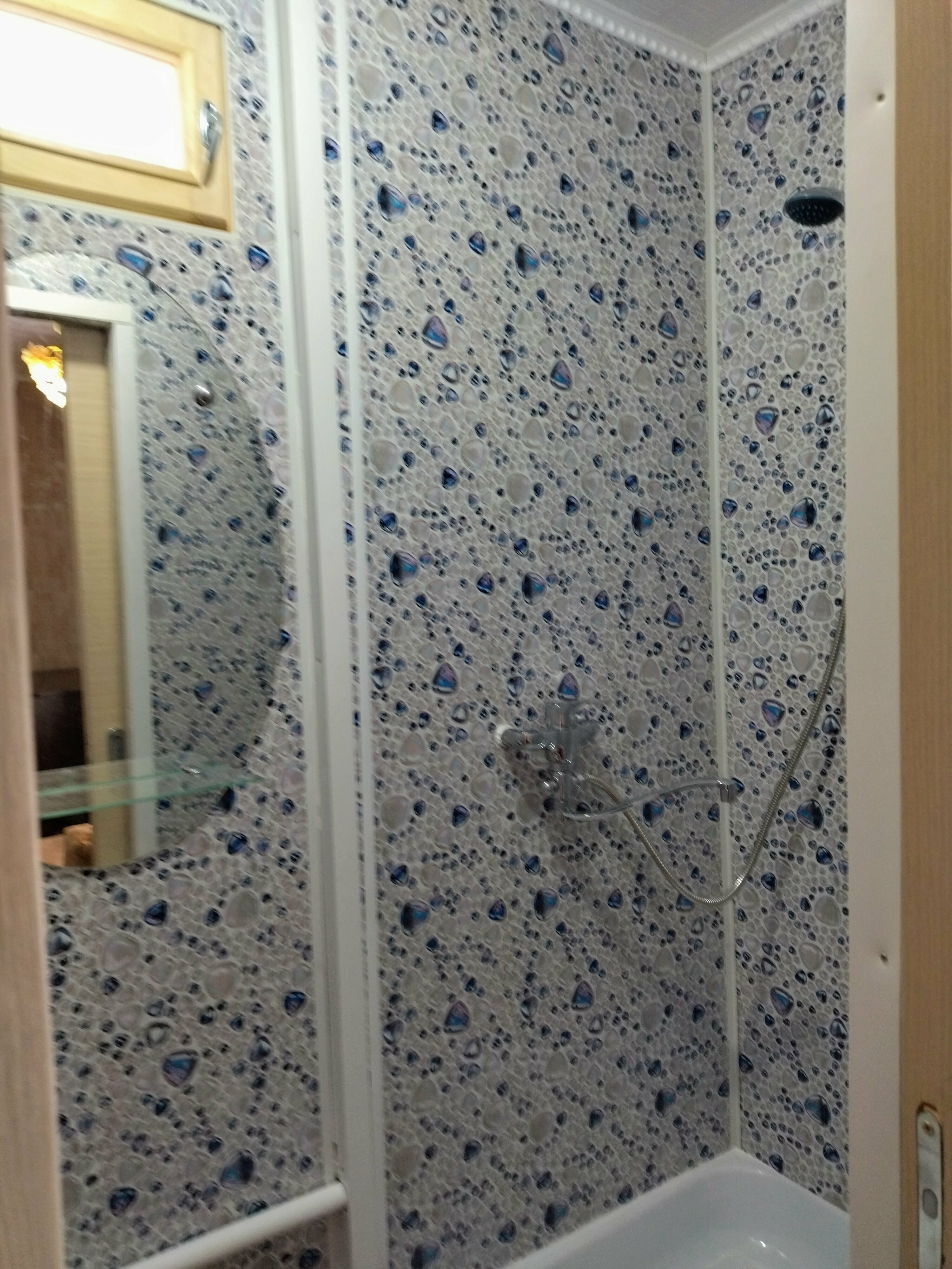 Семейный номер с душем