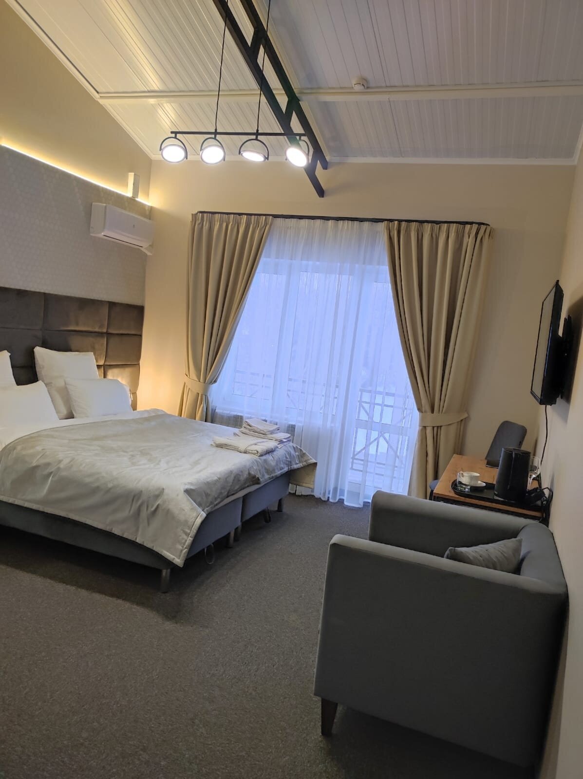 Двухместный номер с 1 кроватью и балконом