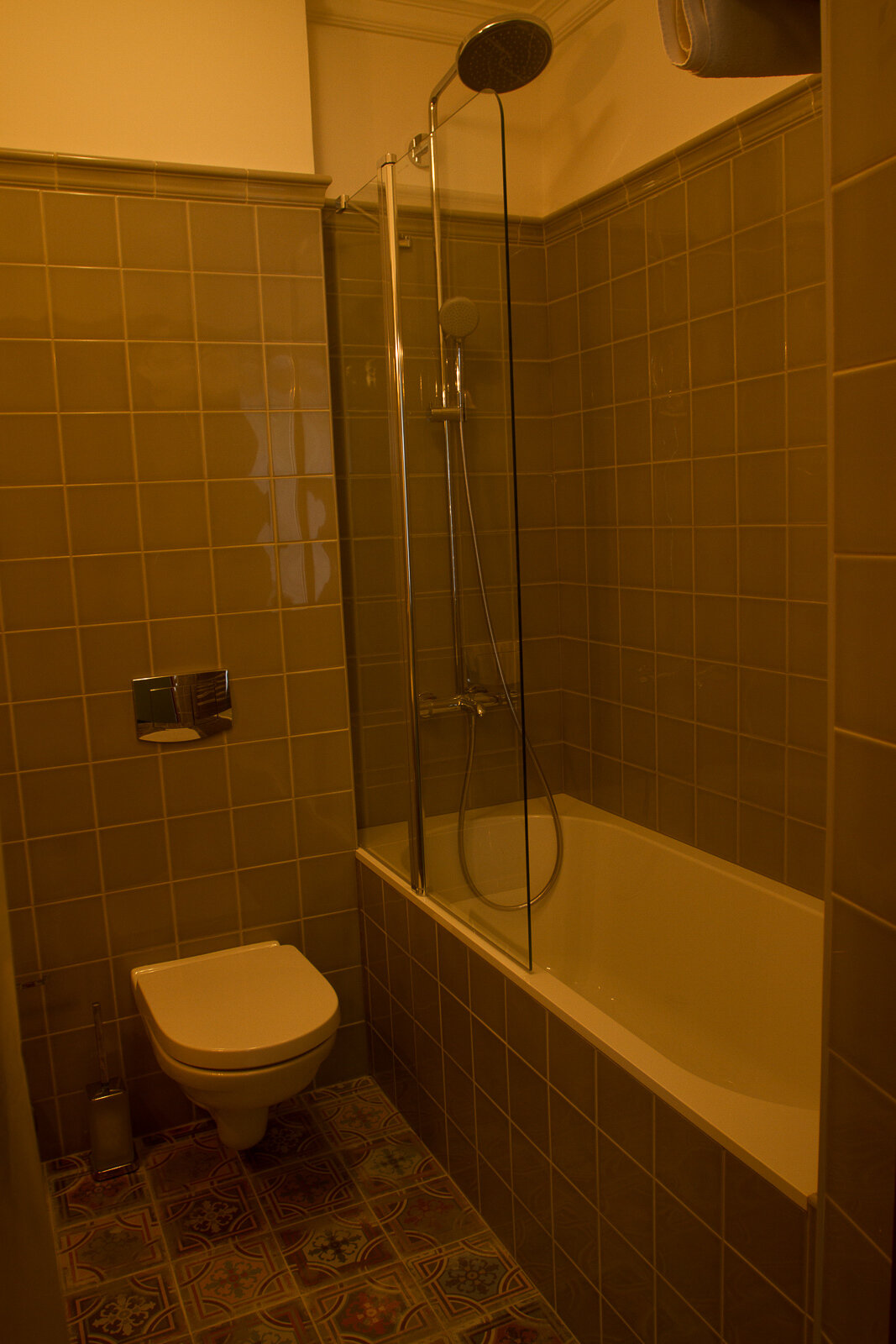 3. Трёхкомнатный "Семейный номер", с видом на Монастырскую площадь