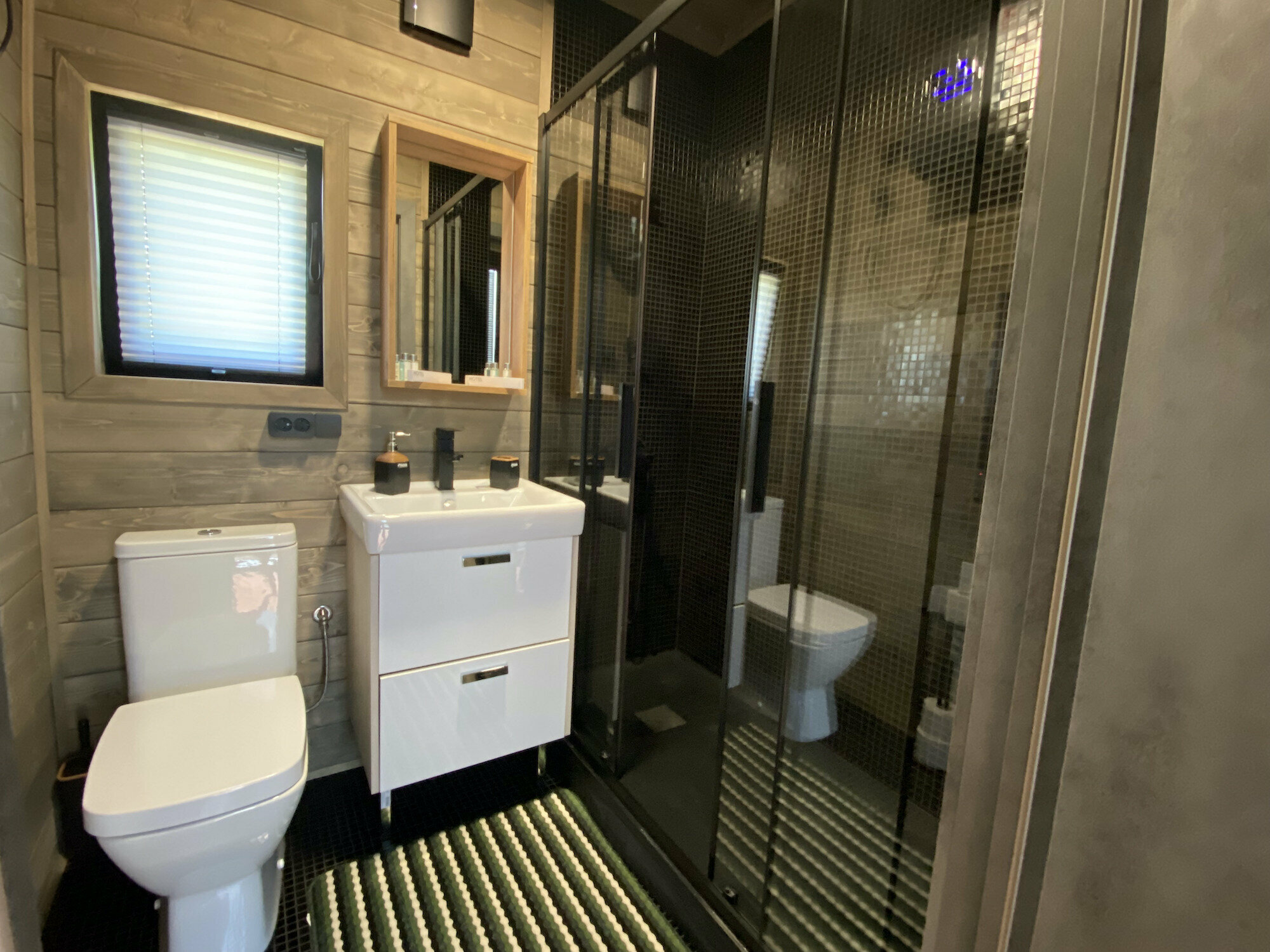 Полулюкс с террасой