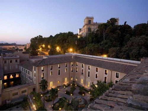 Семейный люкс в Donna Camilla Savelli – VRetreats