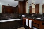 Двухместный номер Deluxe двуспальная кровать в The Ritz-Carlton Almaty