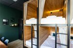 Общий 6-местный номер Classic room в Caps Hotel