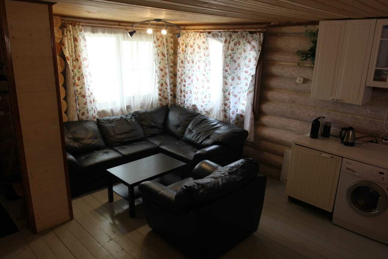 Коттедж с видом на озеро