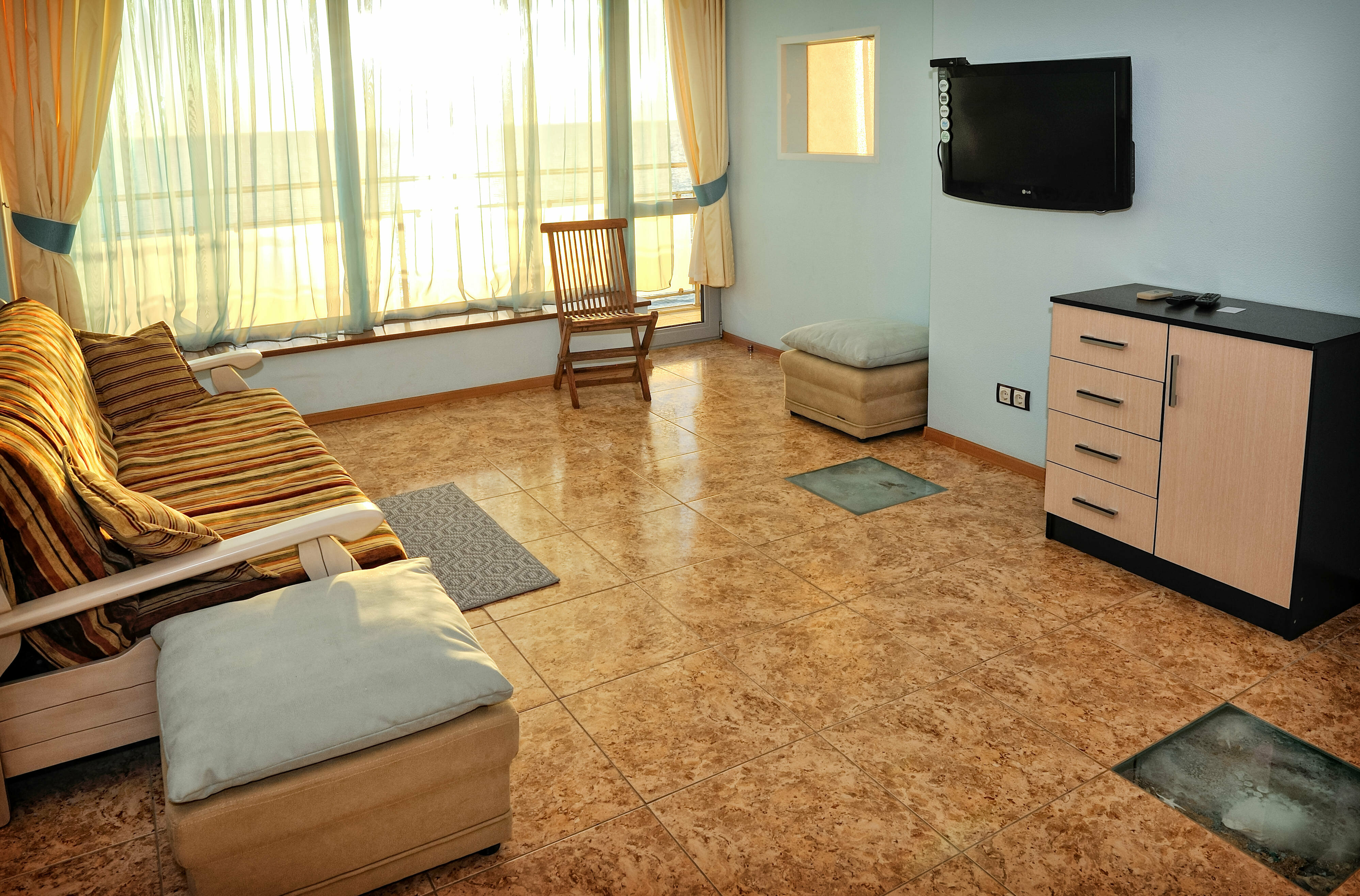 Четырехместный номер с видом на море