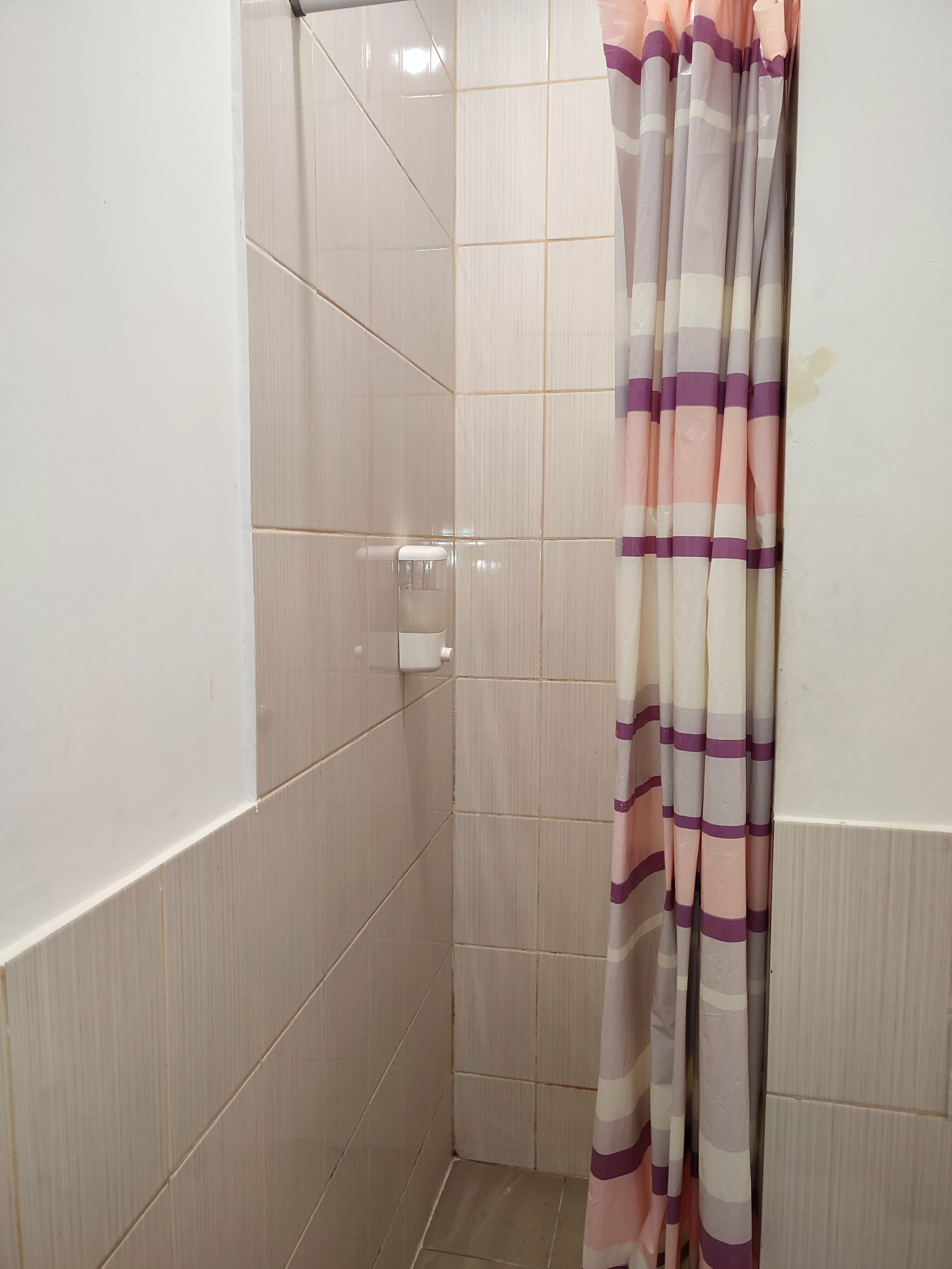 Четырехместный номер эконом-класса