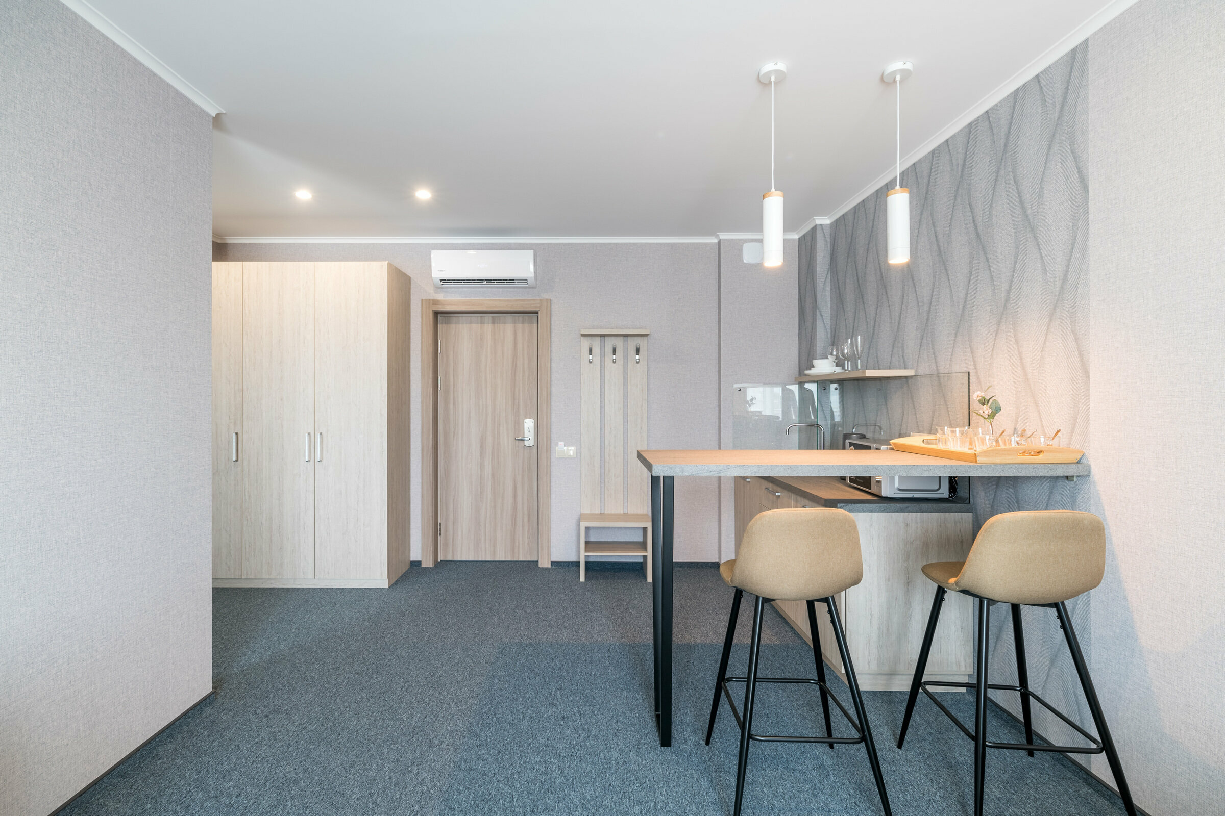 Семейный номер с балконом