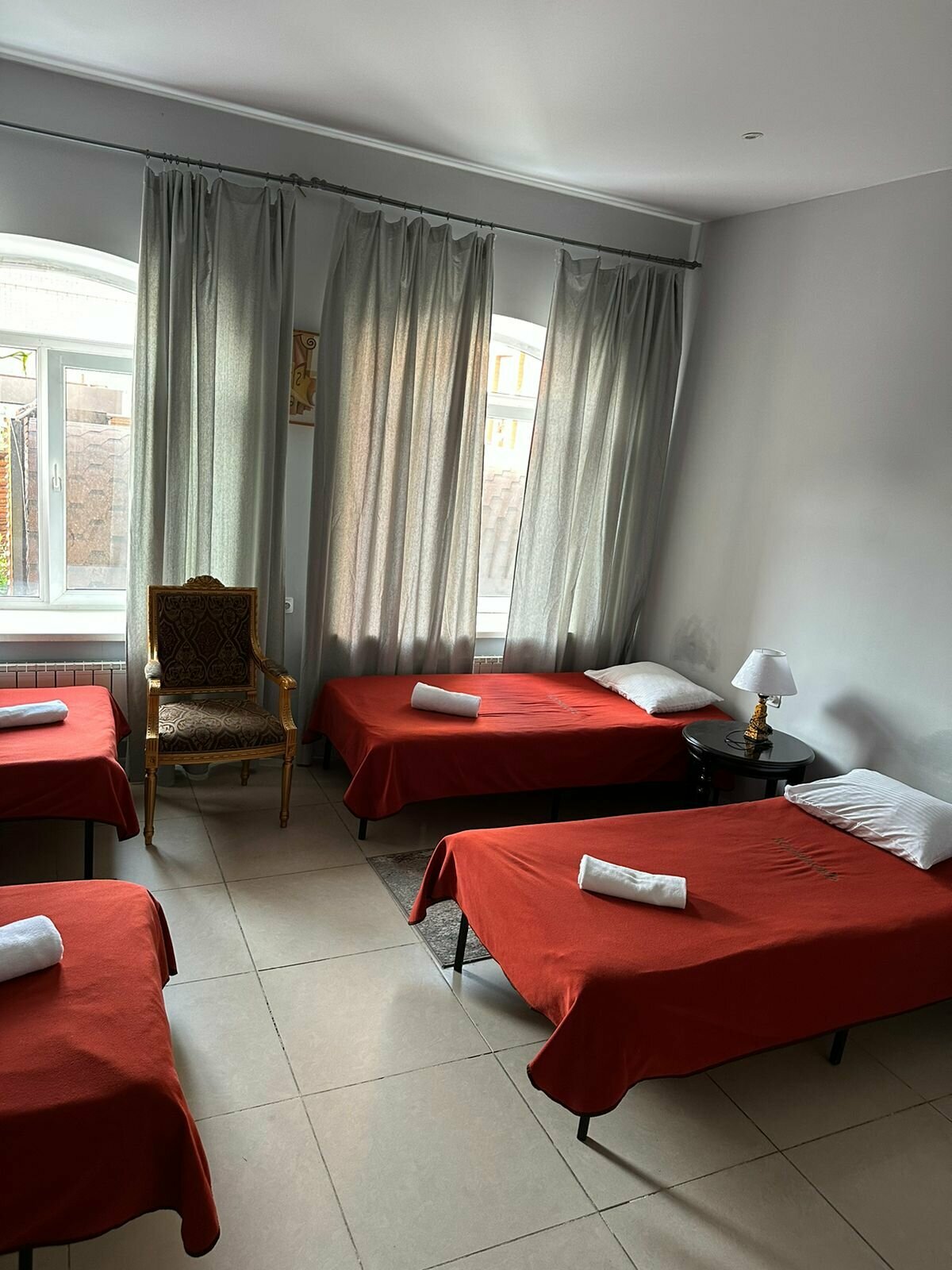 Стандартный трехместный номер