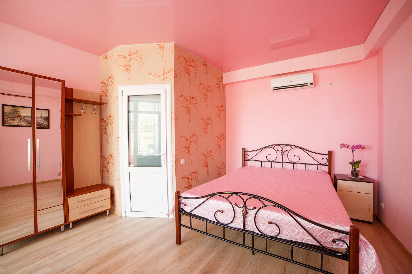 Бюджетный трехместный номер