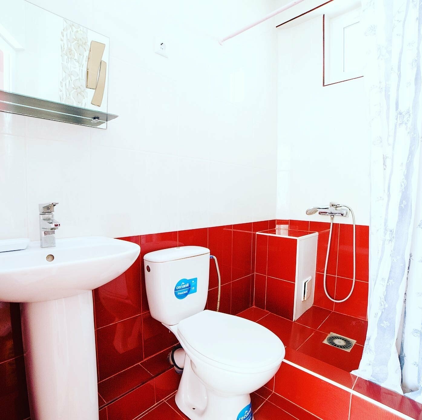 Улучшенный трехместный номер