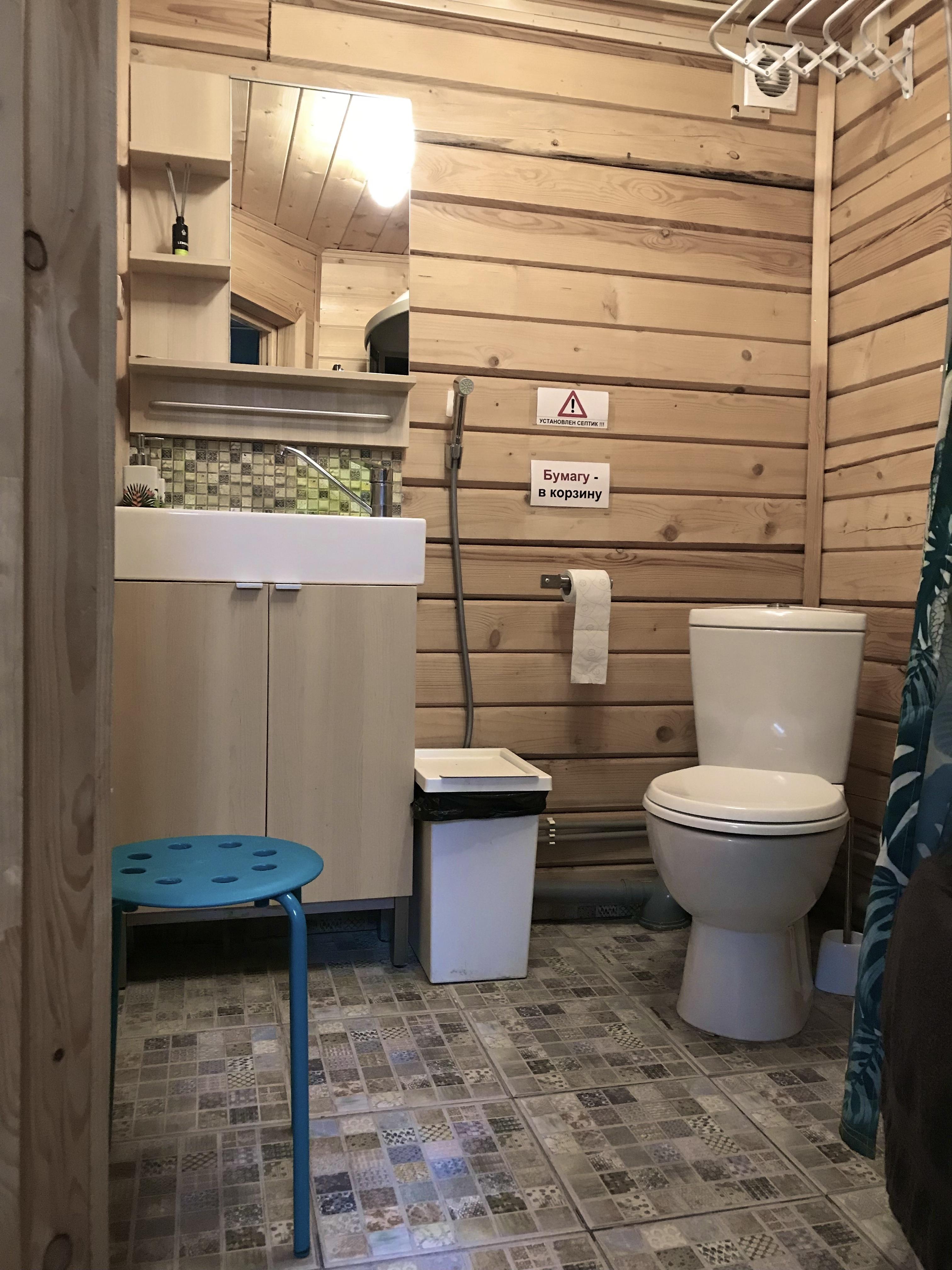 Четырехместный номер с видом на озеро