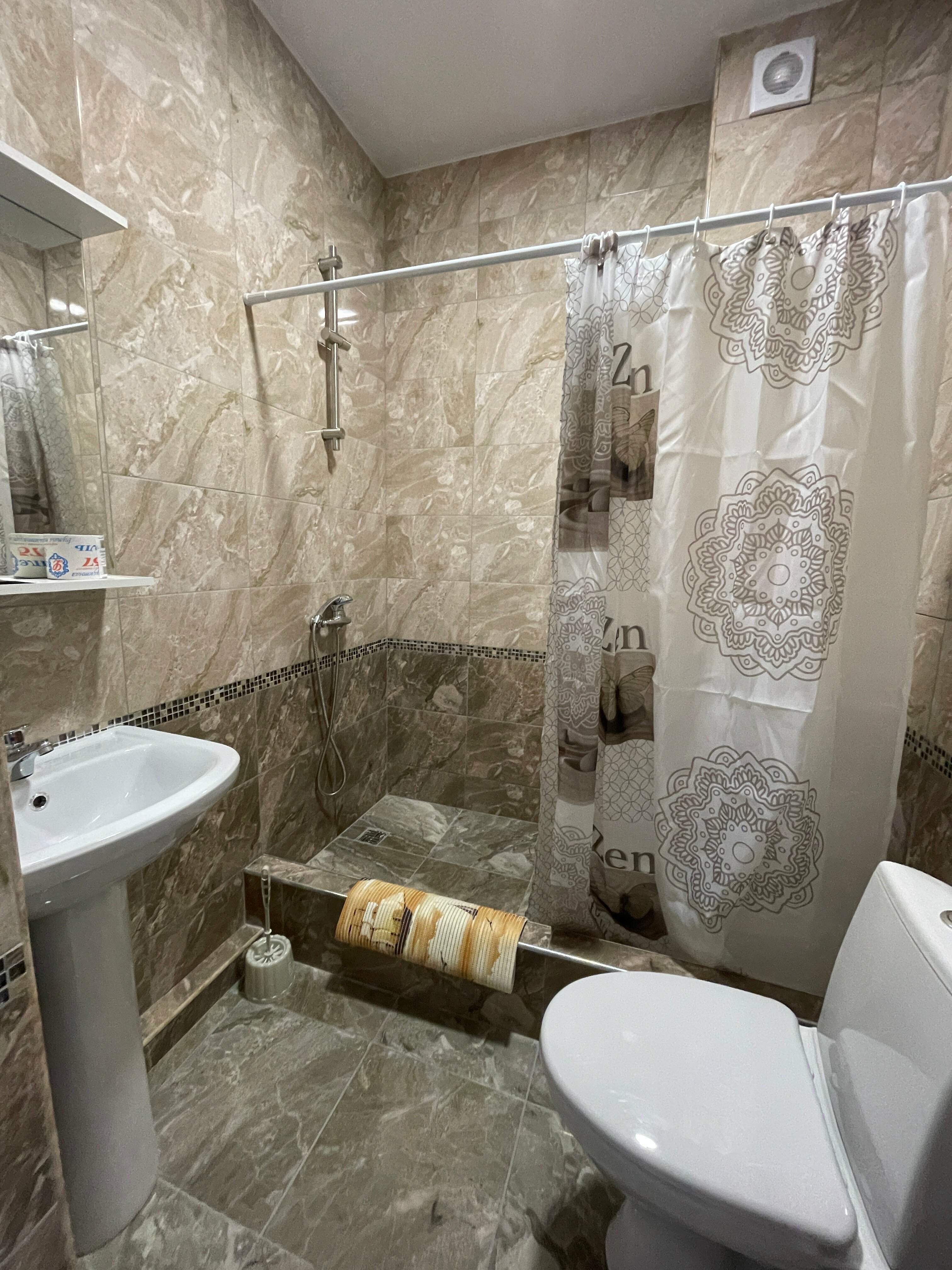 Трехместный номер с балконом